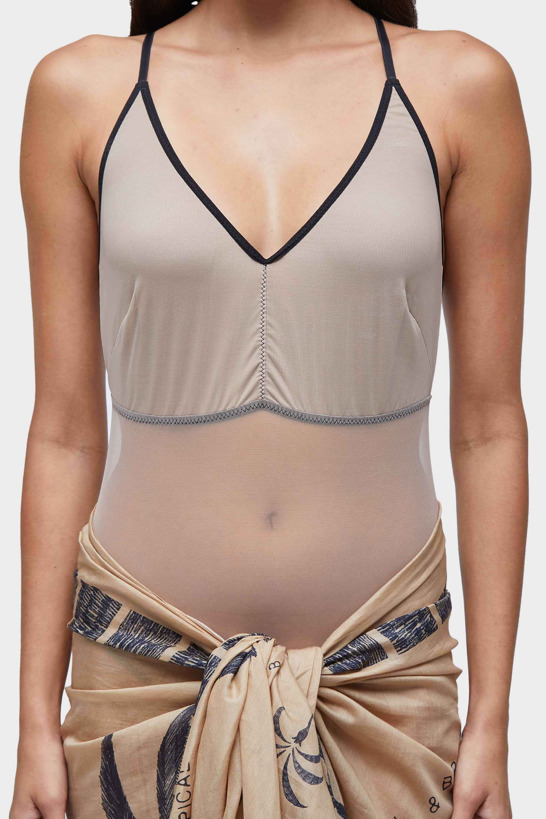 Body under tule