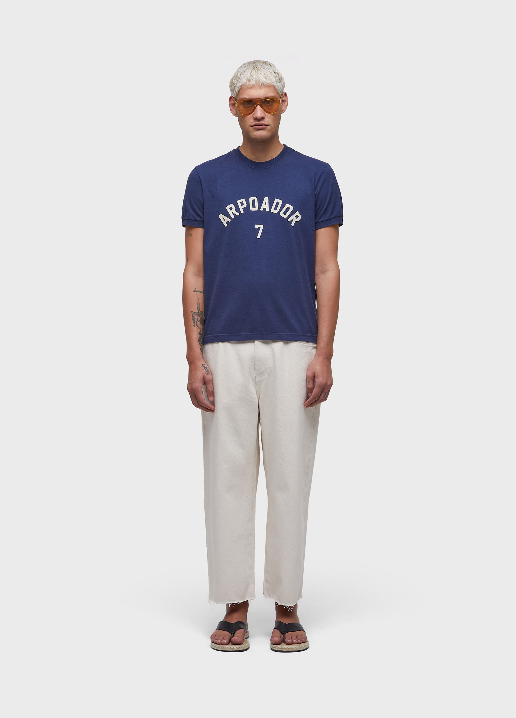T-shirt college arpoador