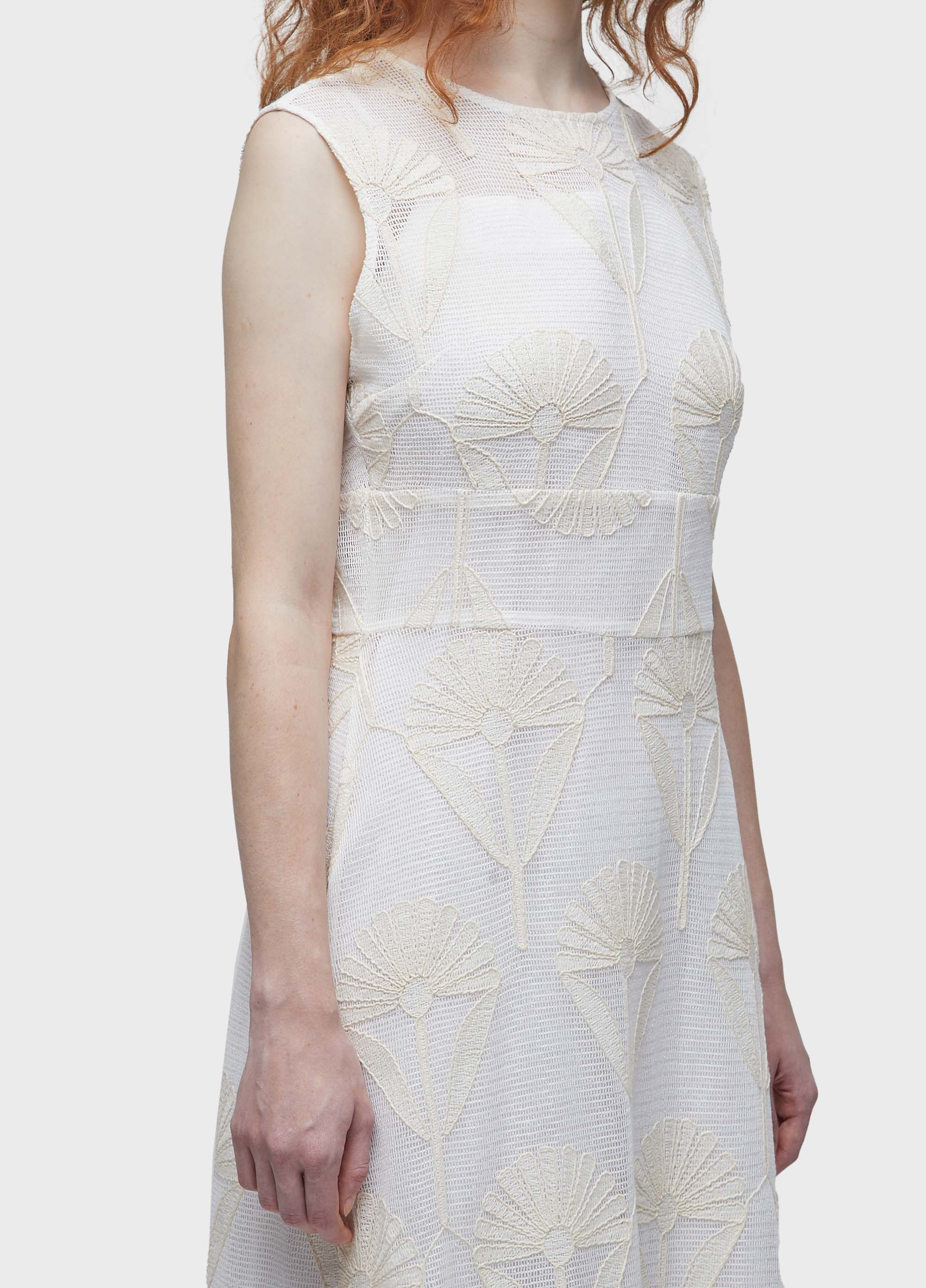 Vestido tela bordada sun flower