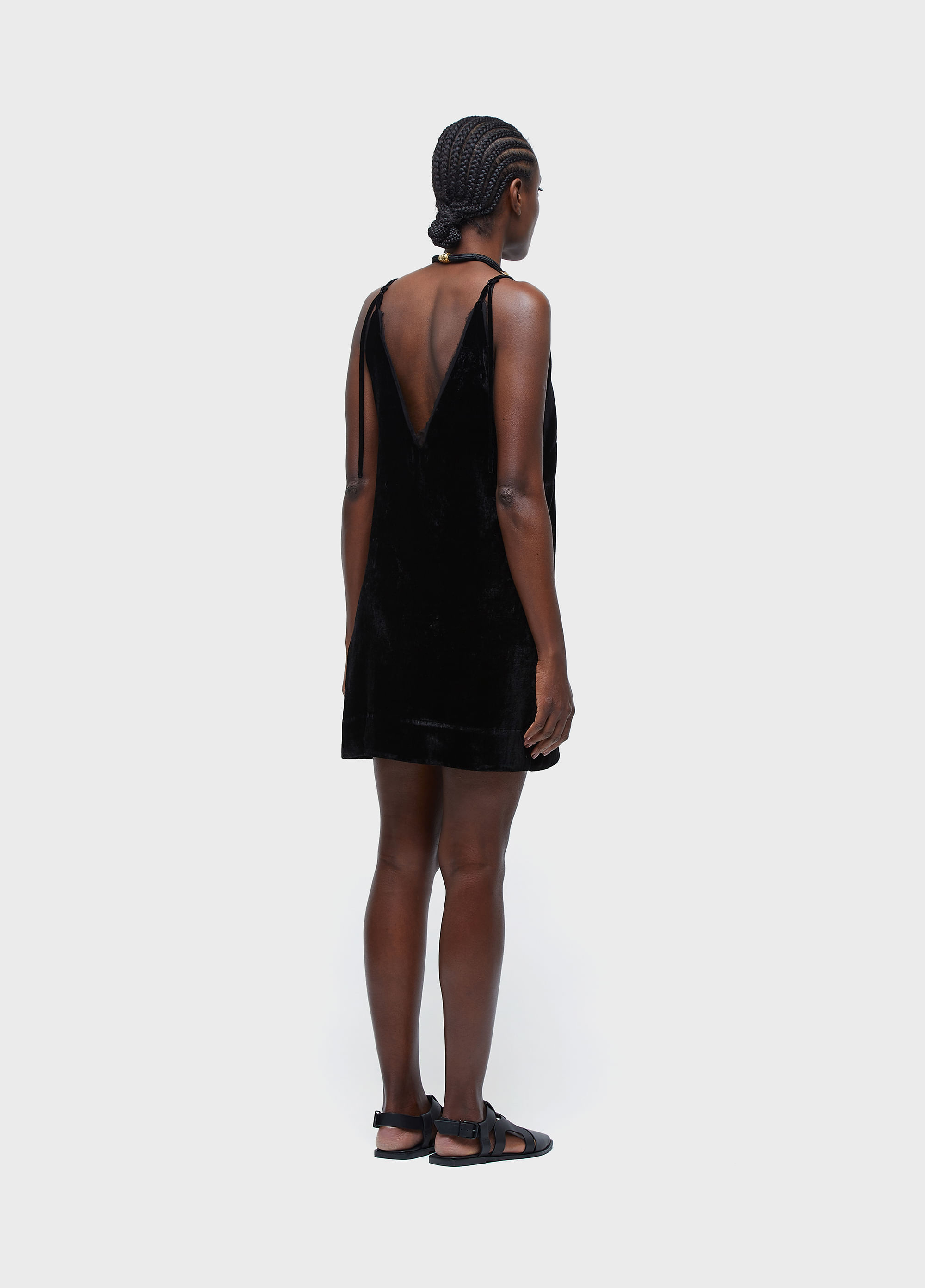 Vestido alças curto velvet