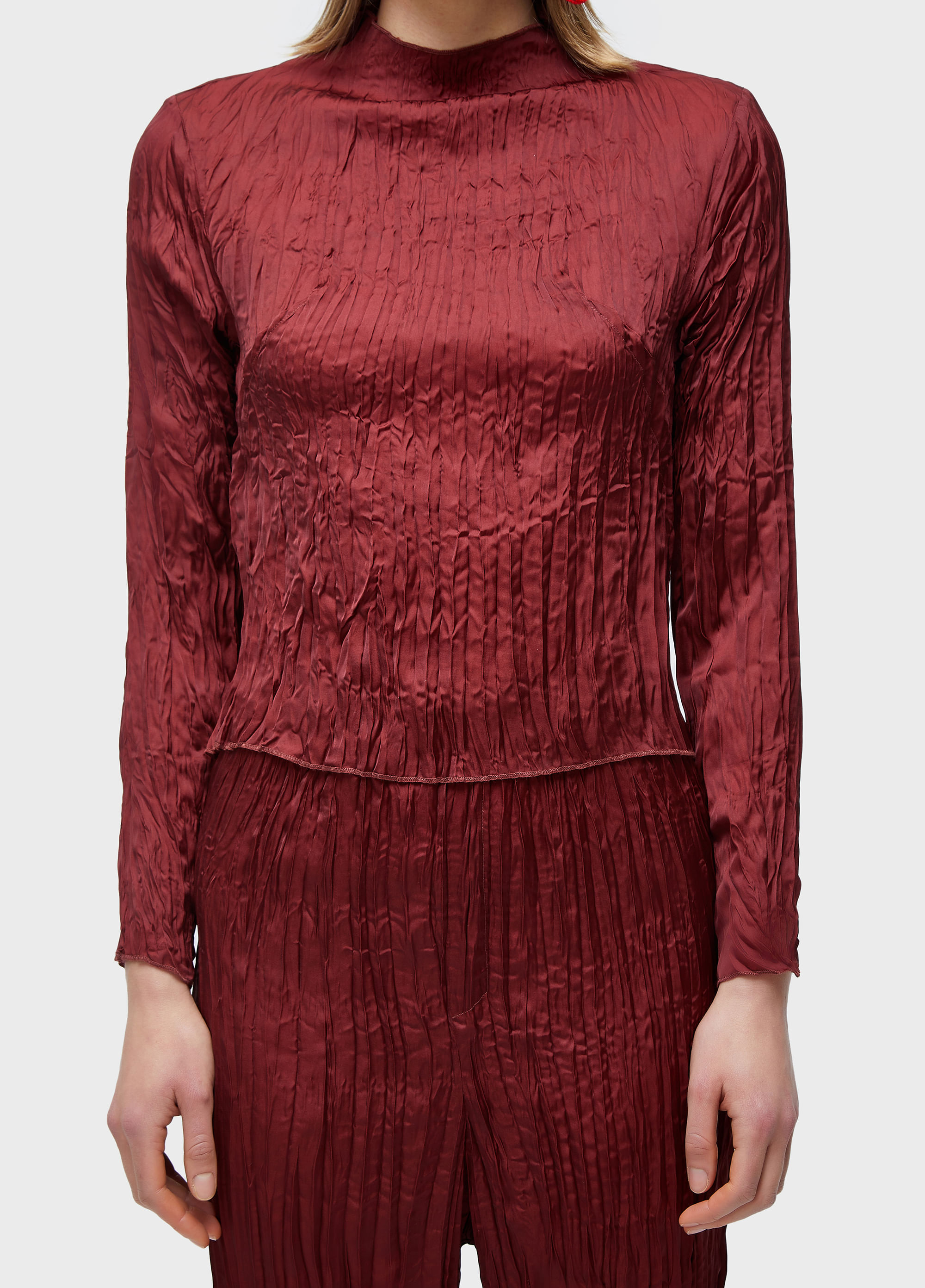 Blusa gola  wrinkled satin double