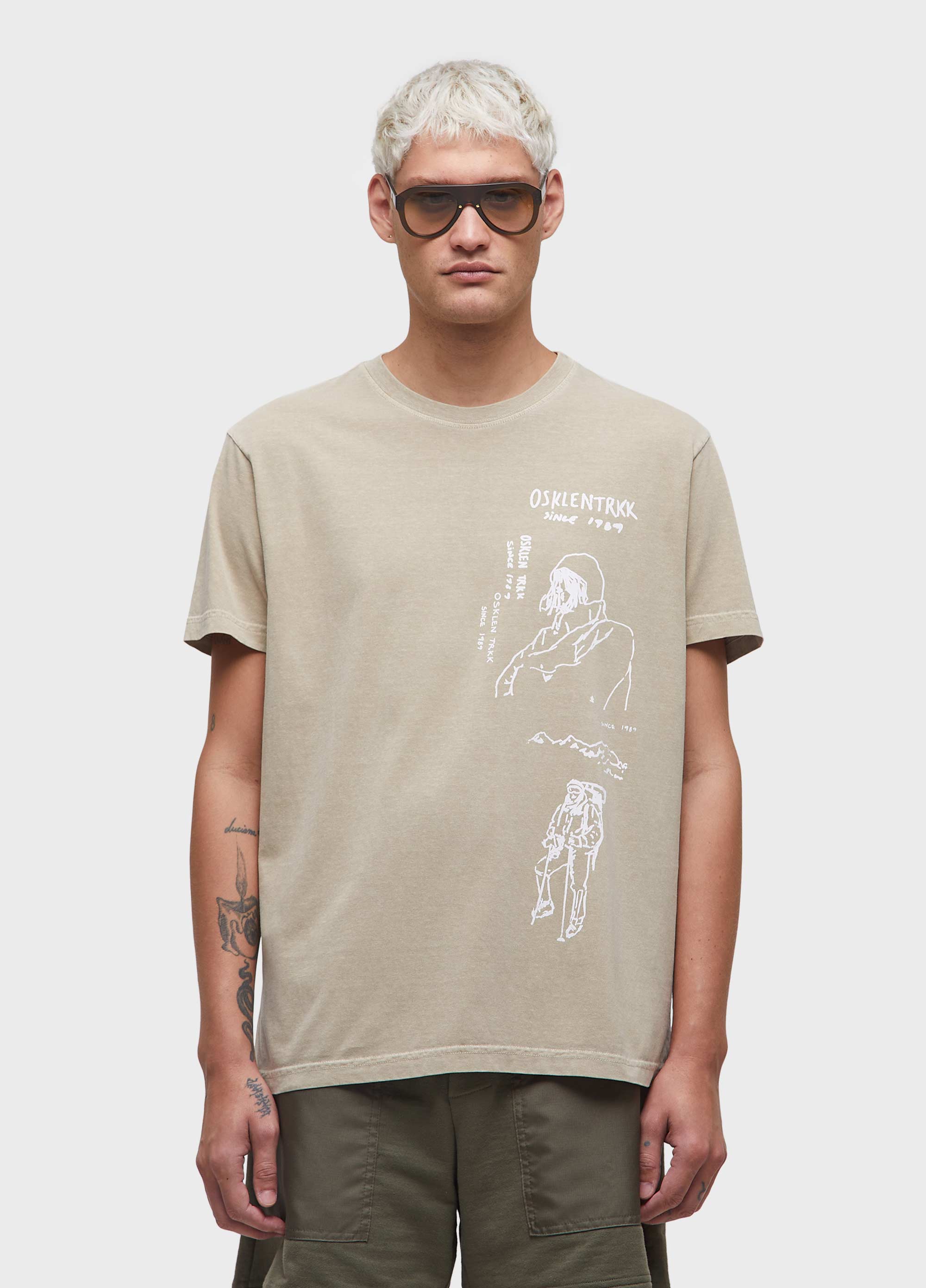 T-shirt stone trkk small drawings