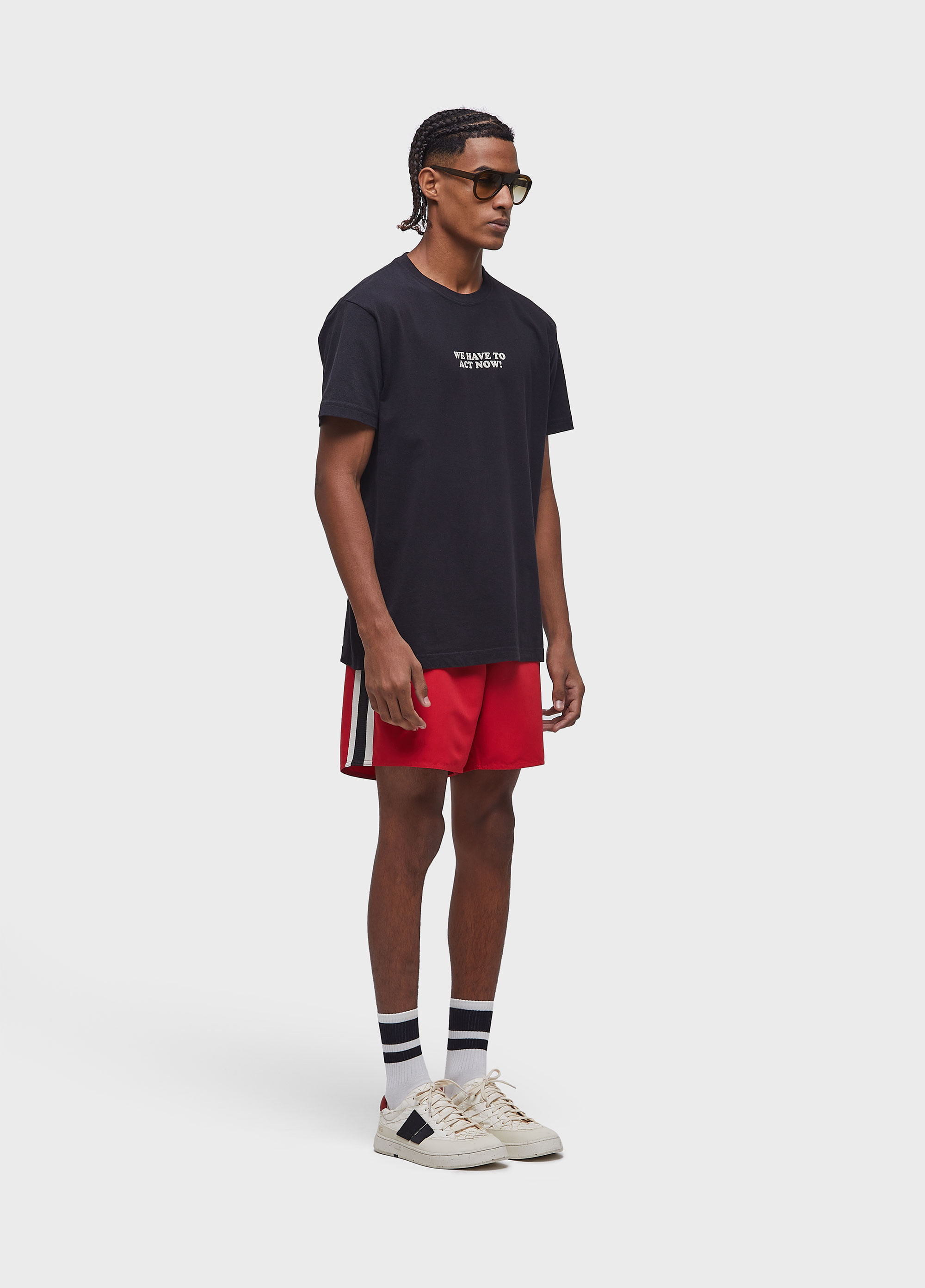 T-shirt vintage act now poster