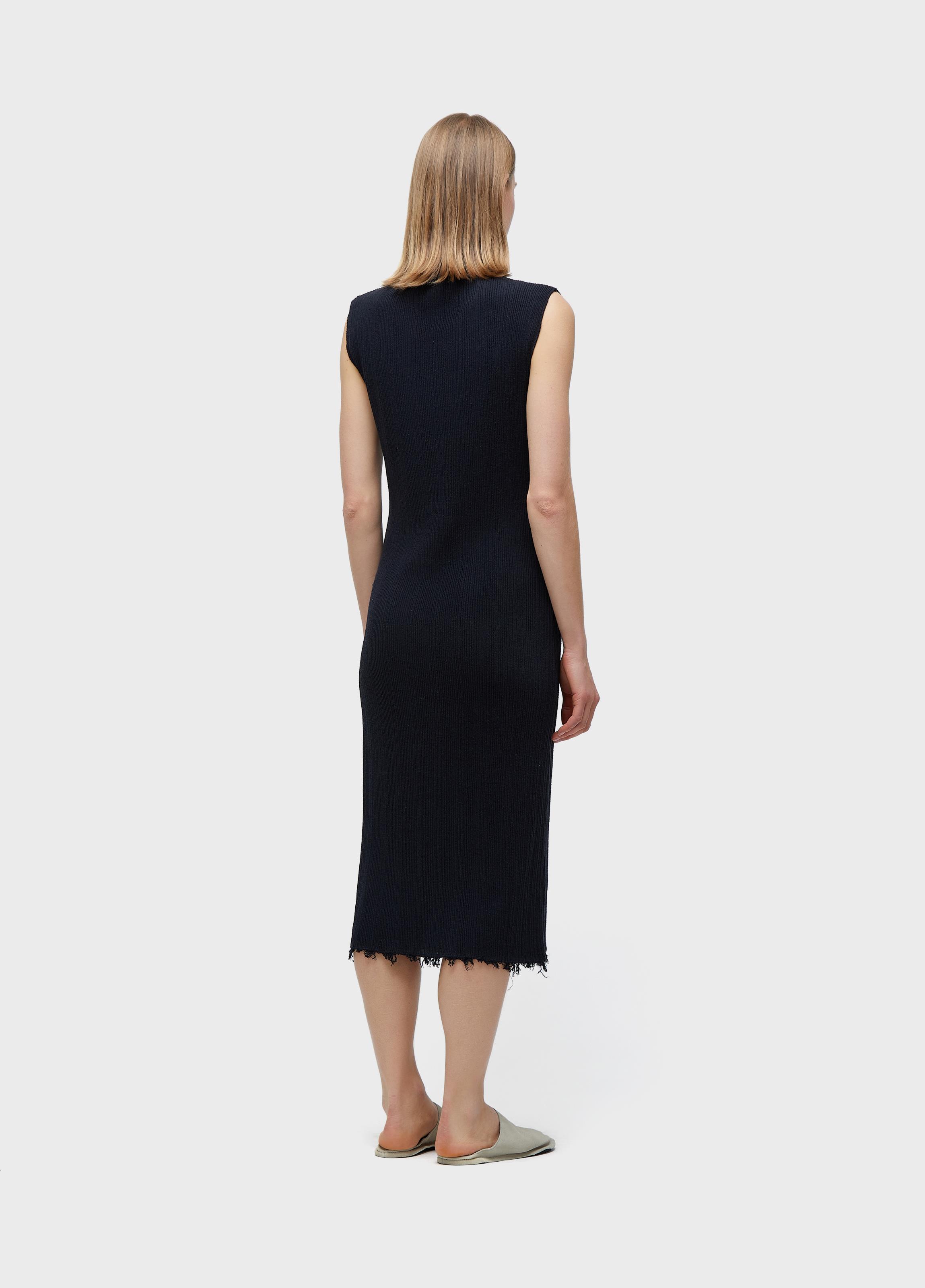 Vestido gola alta frayed