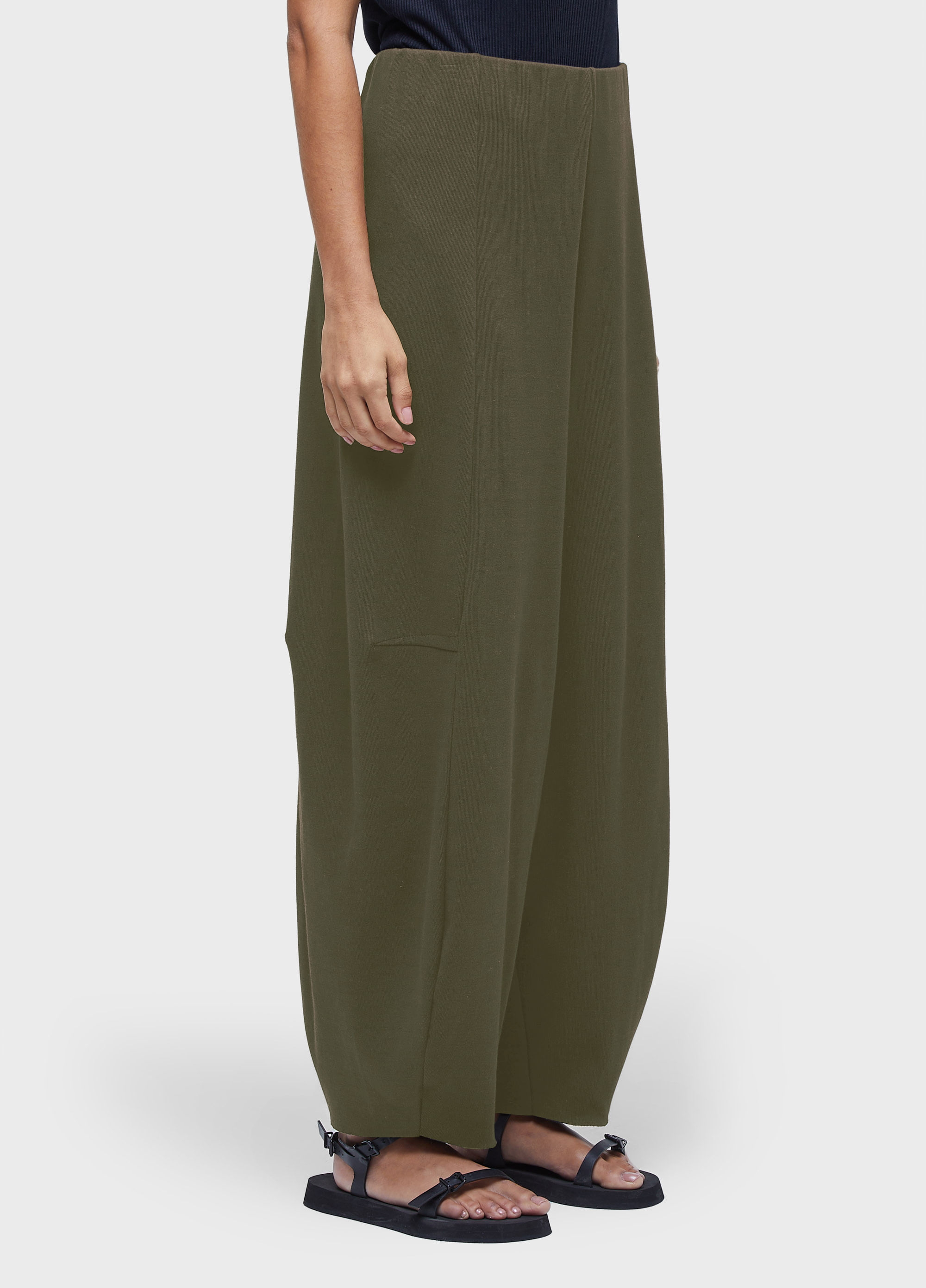 Calça barrel malha rustica