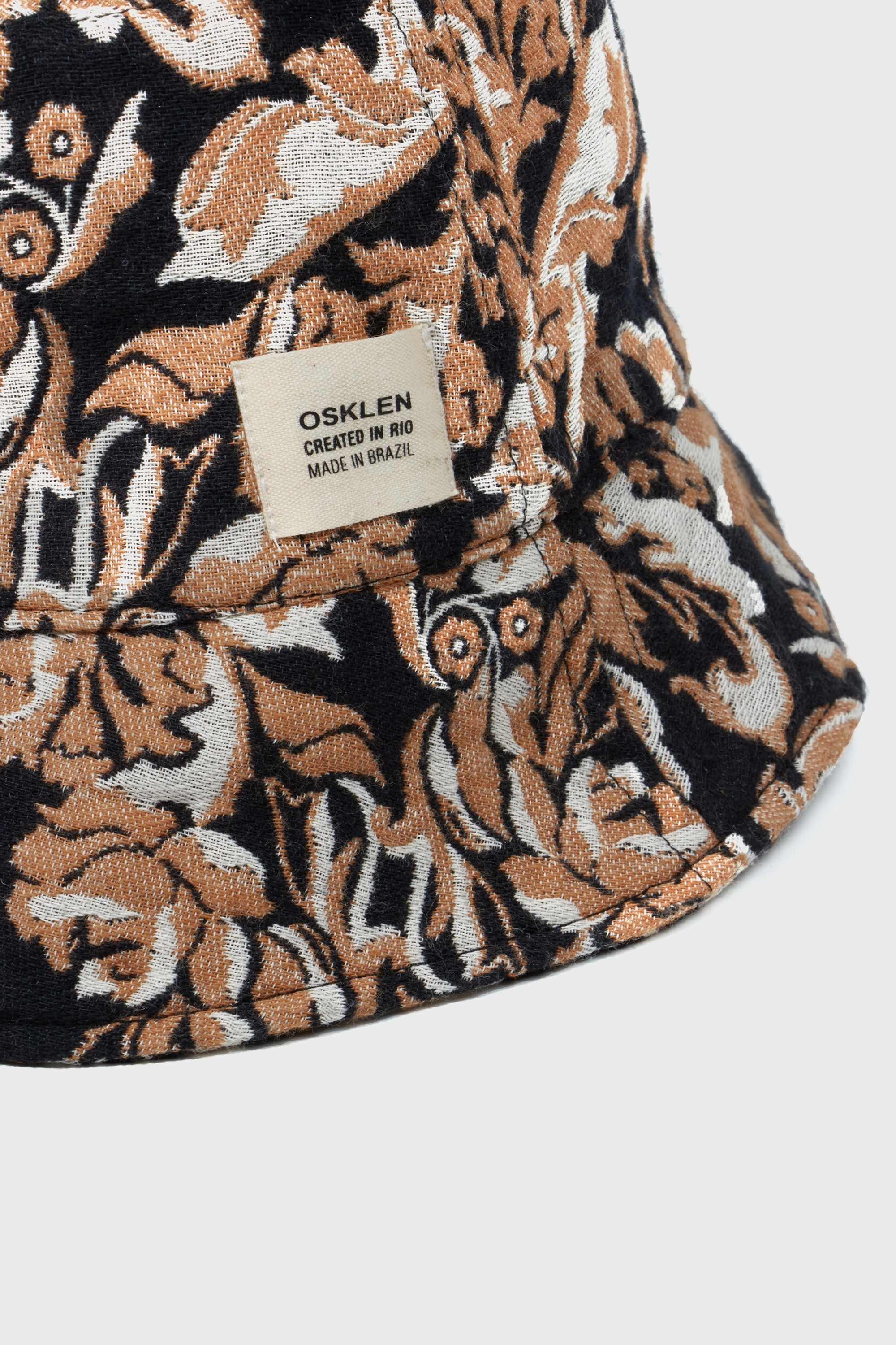 Chapéu double jacquard