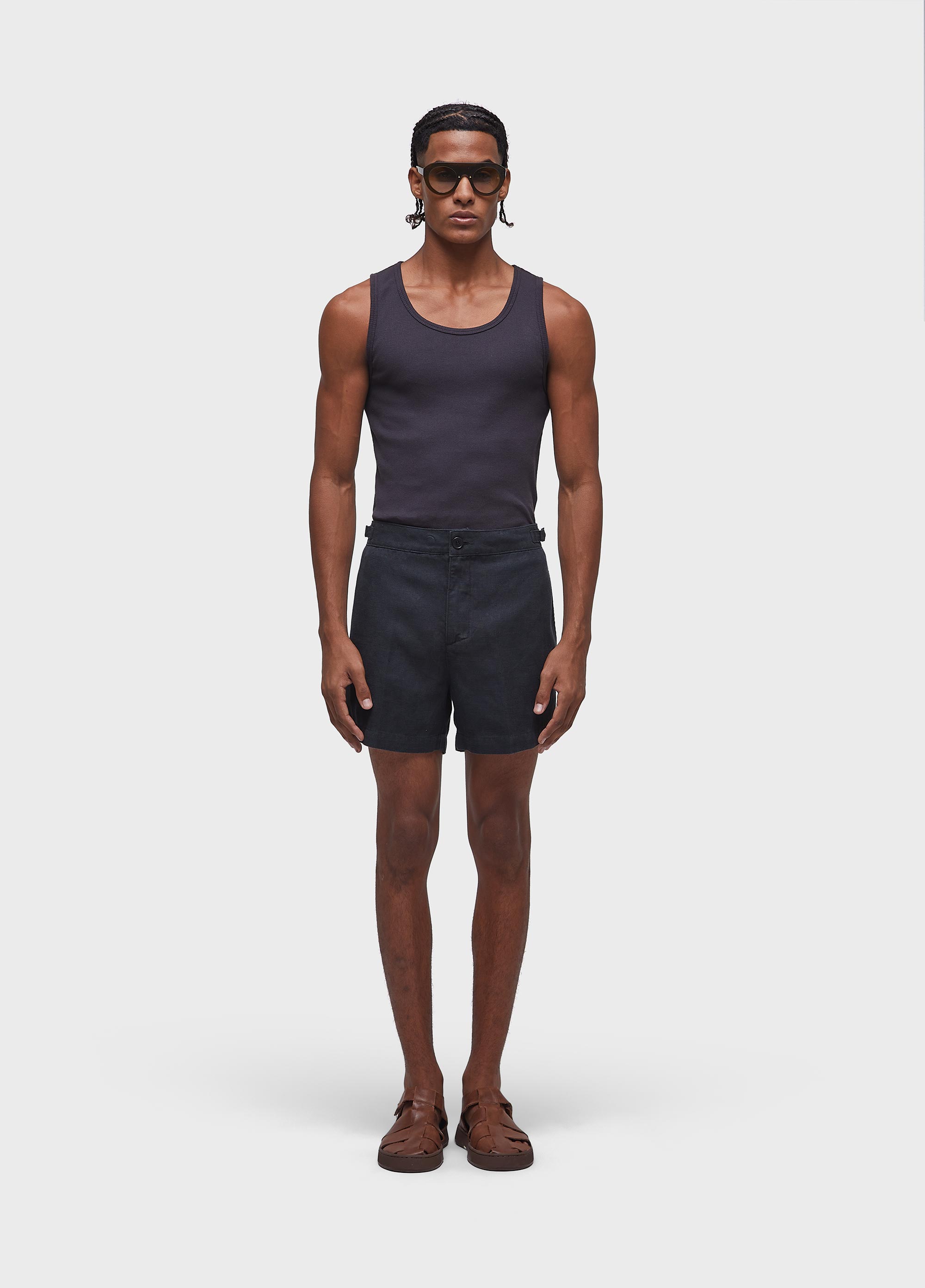Short linen britt