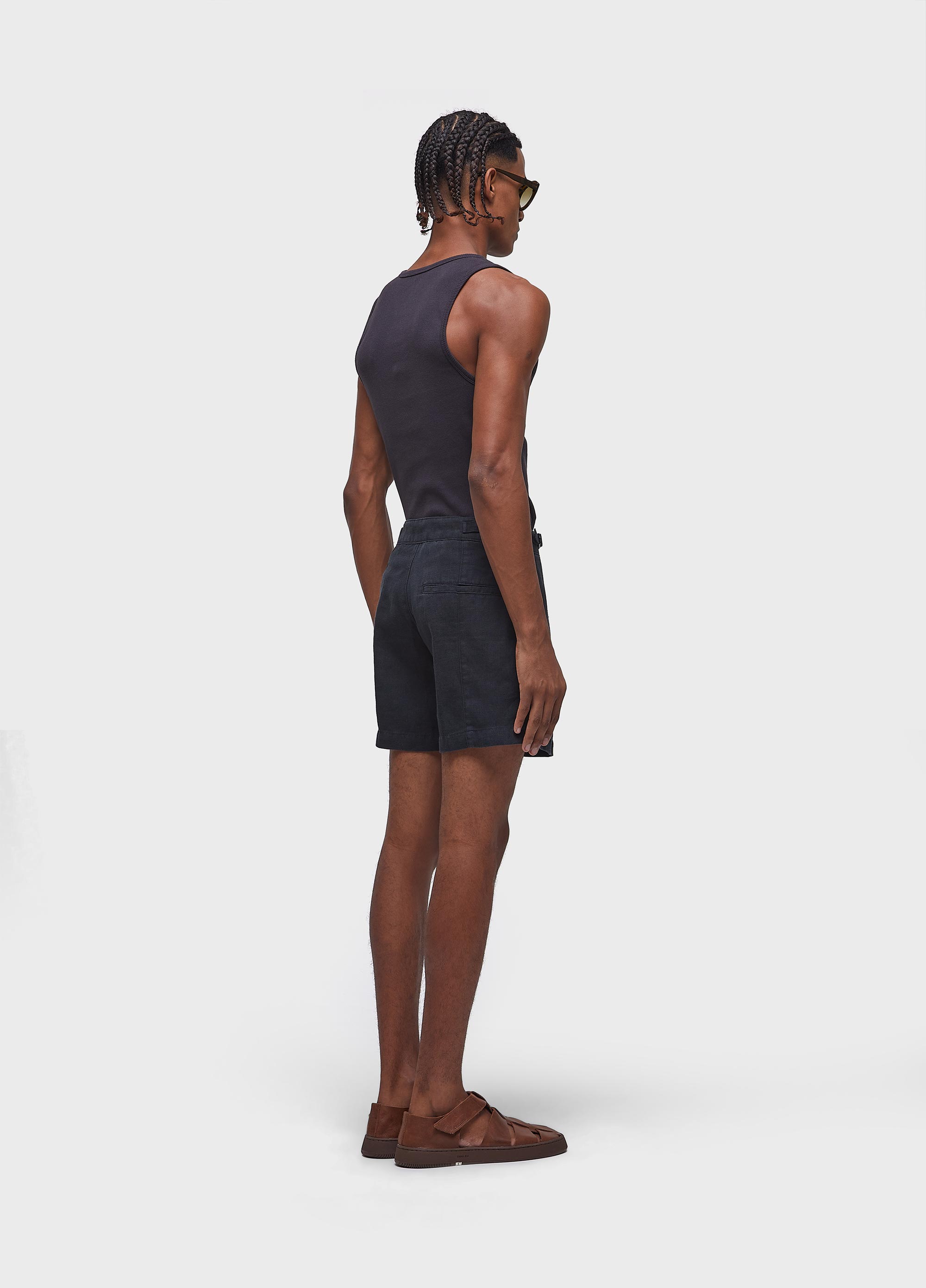Short linen britt