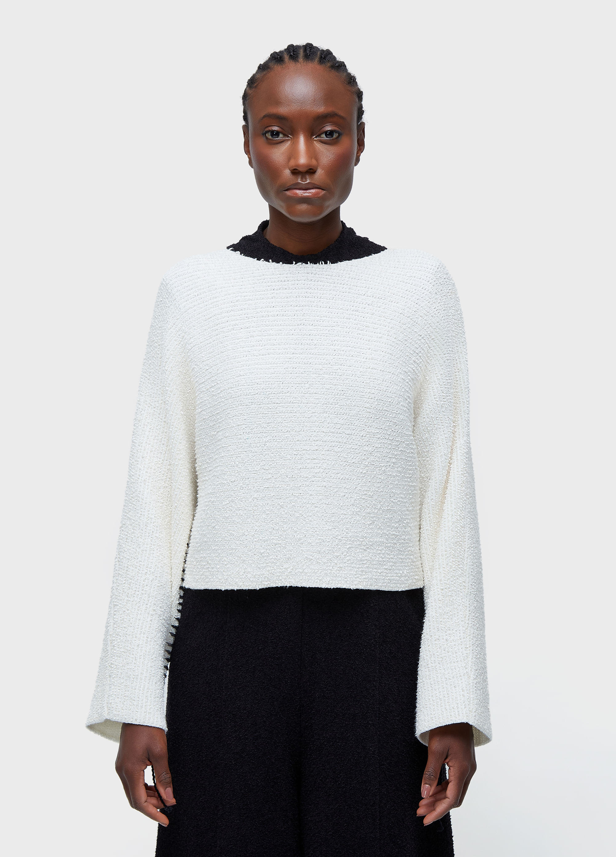 Blusa  tricot bouclet pespontos