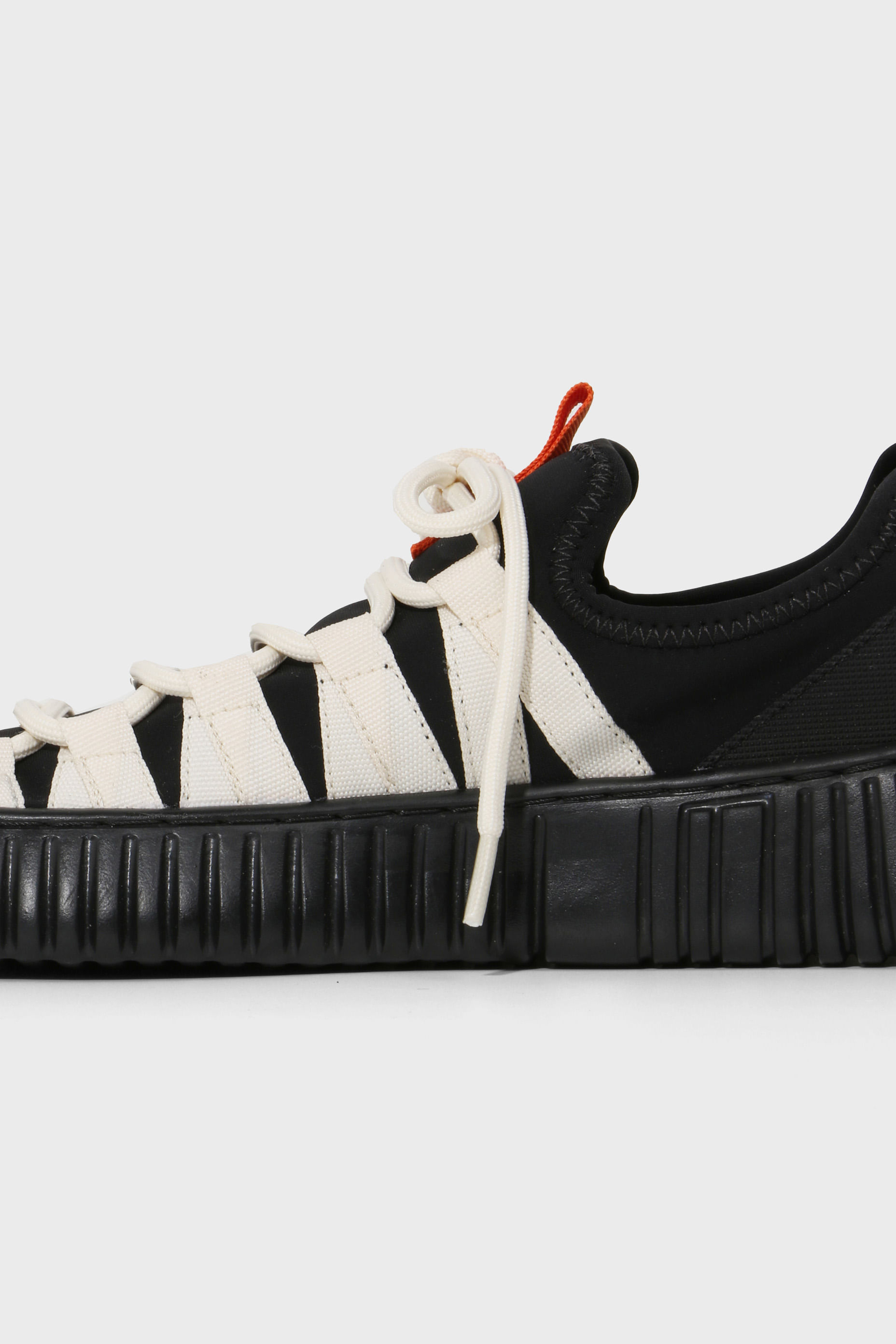Tênis arpx loop colour sole