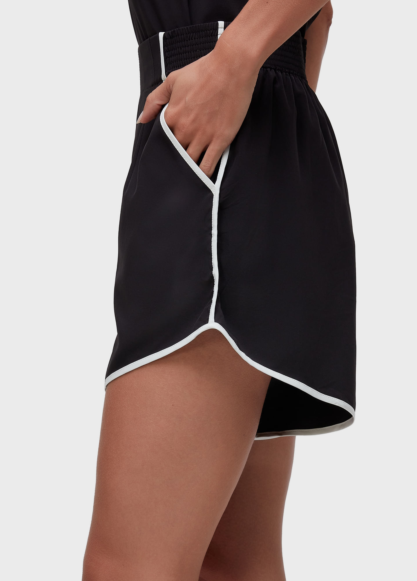 Short superlight VIés