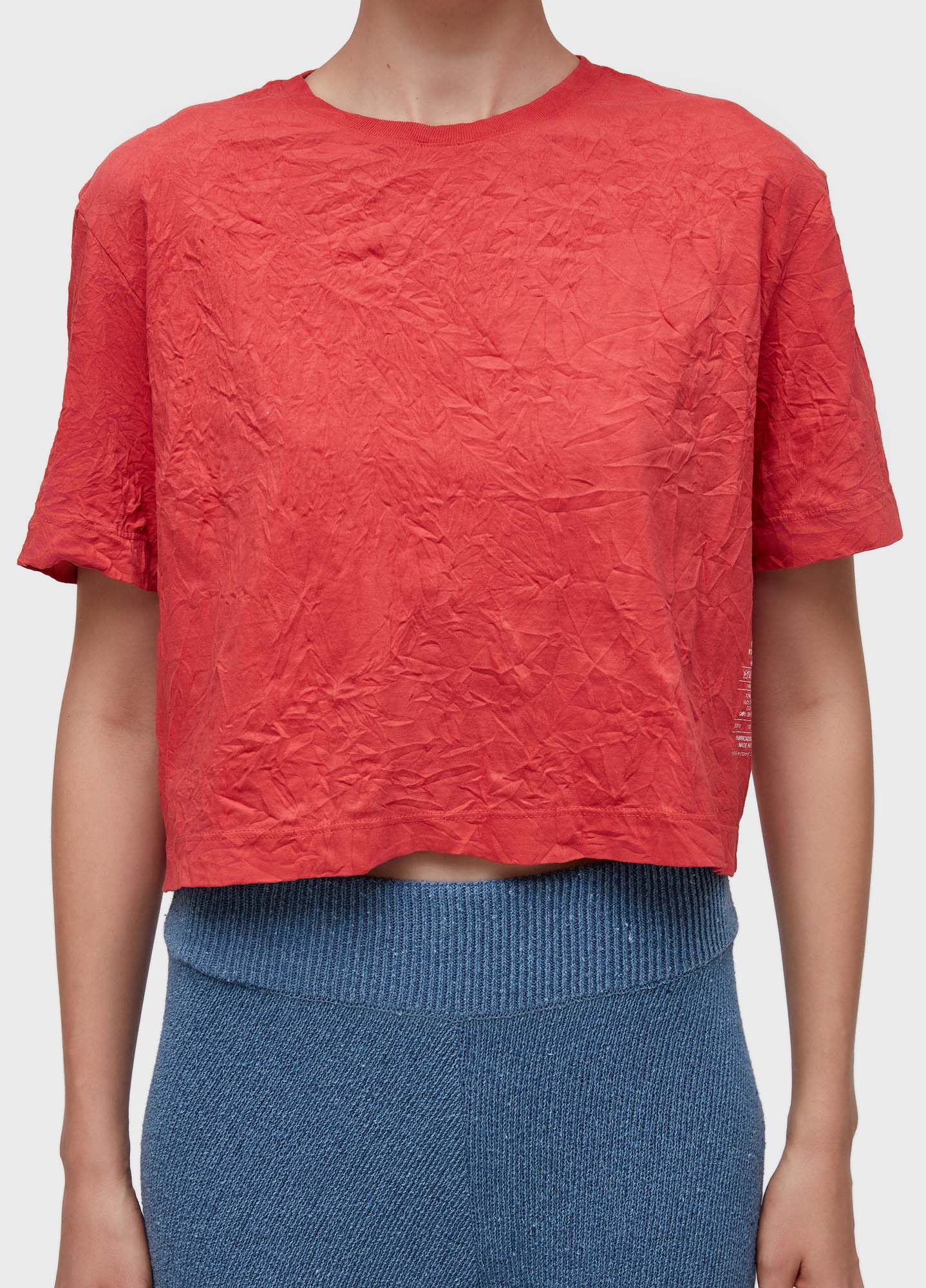 T-shirt cropped wrinkle