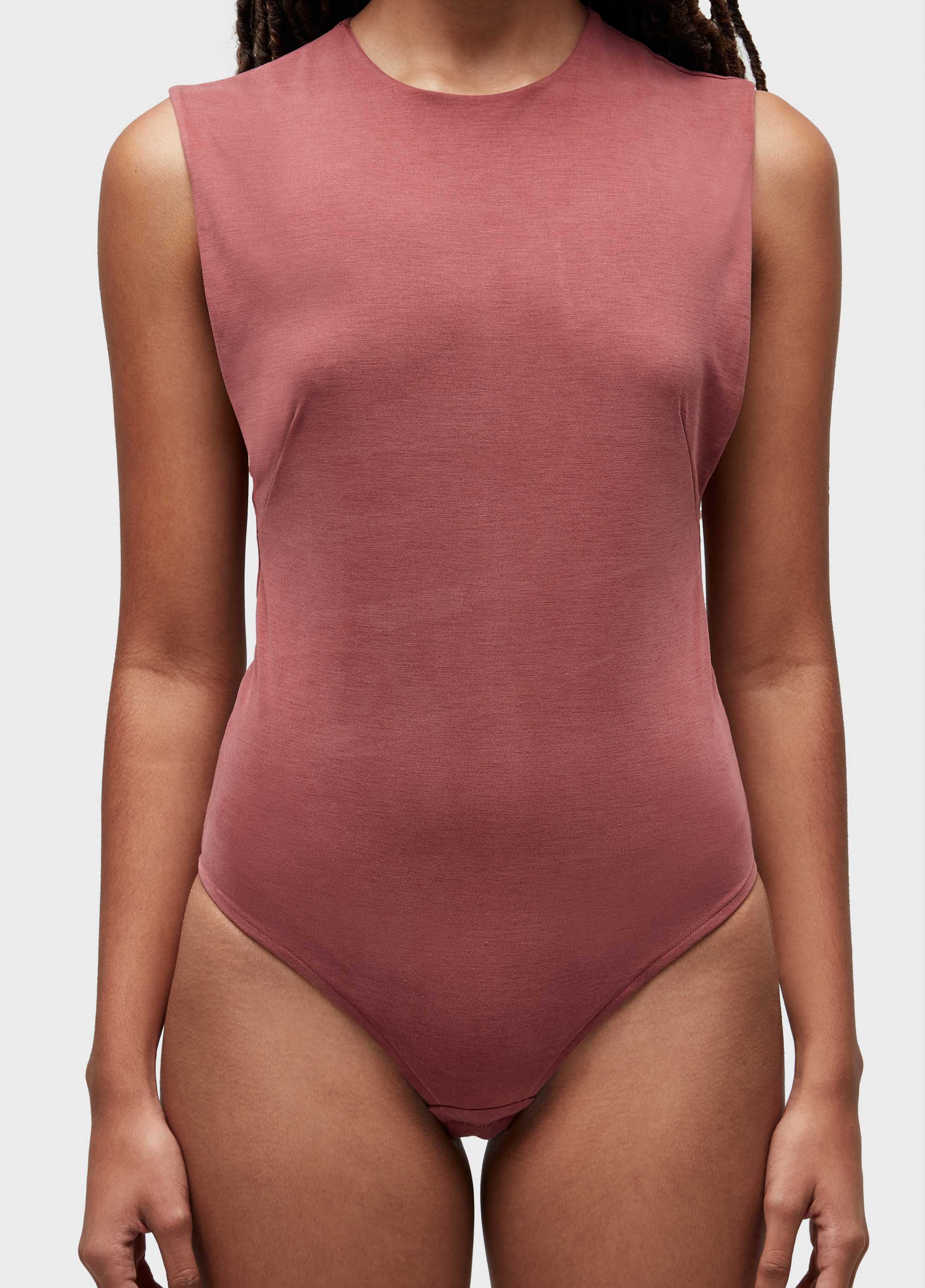 Body open side washed touch