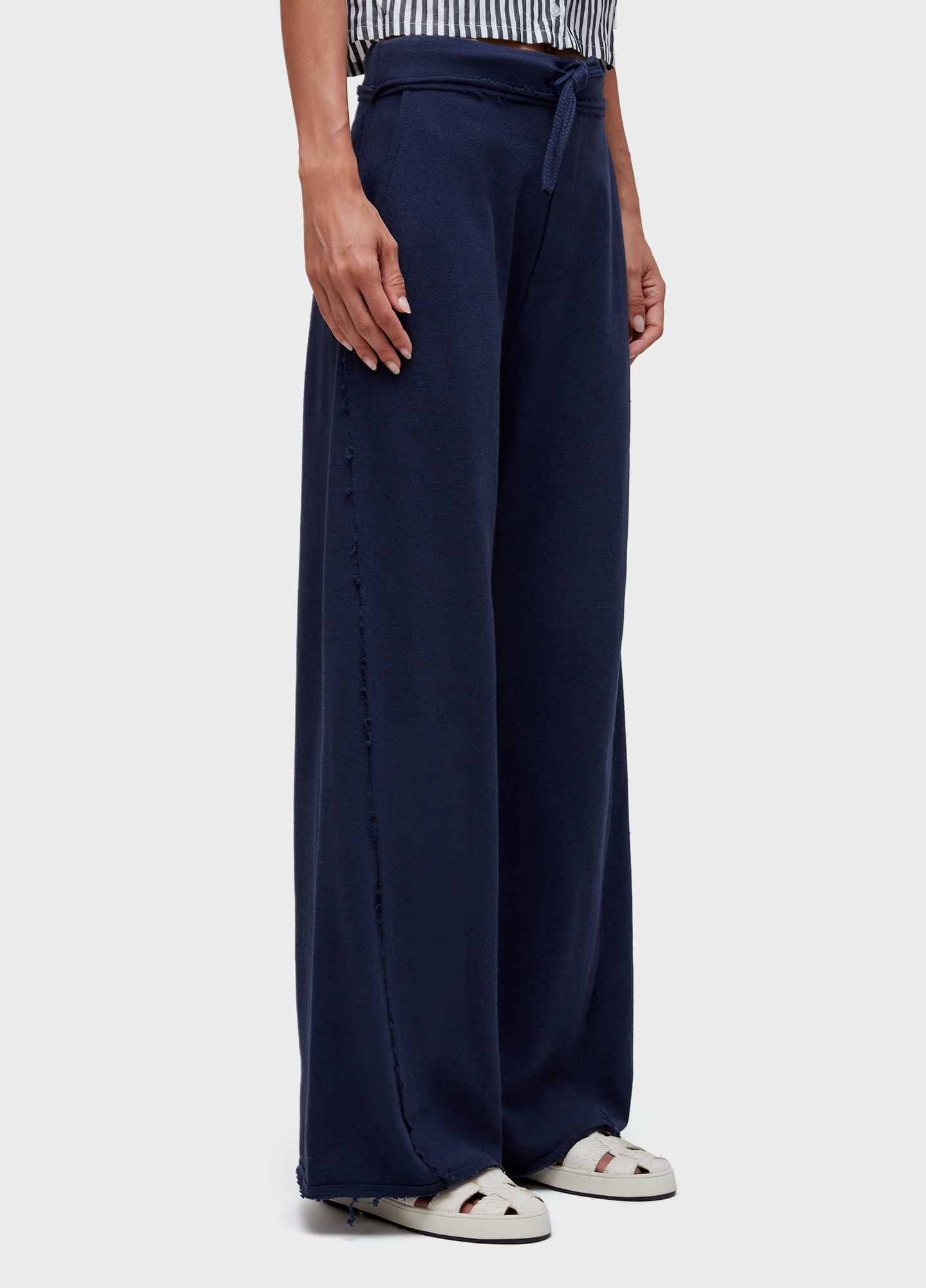 Calça rustica desfiada