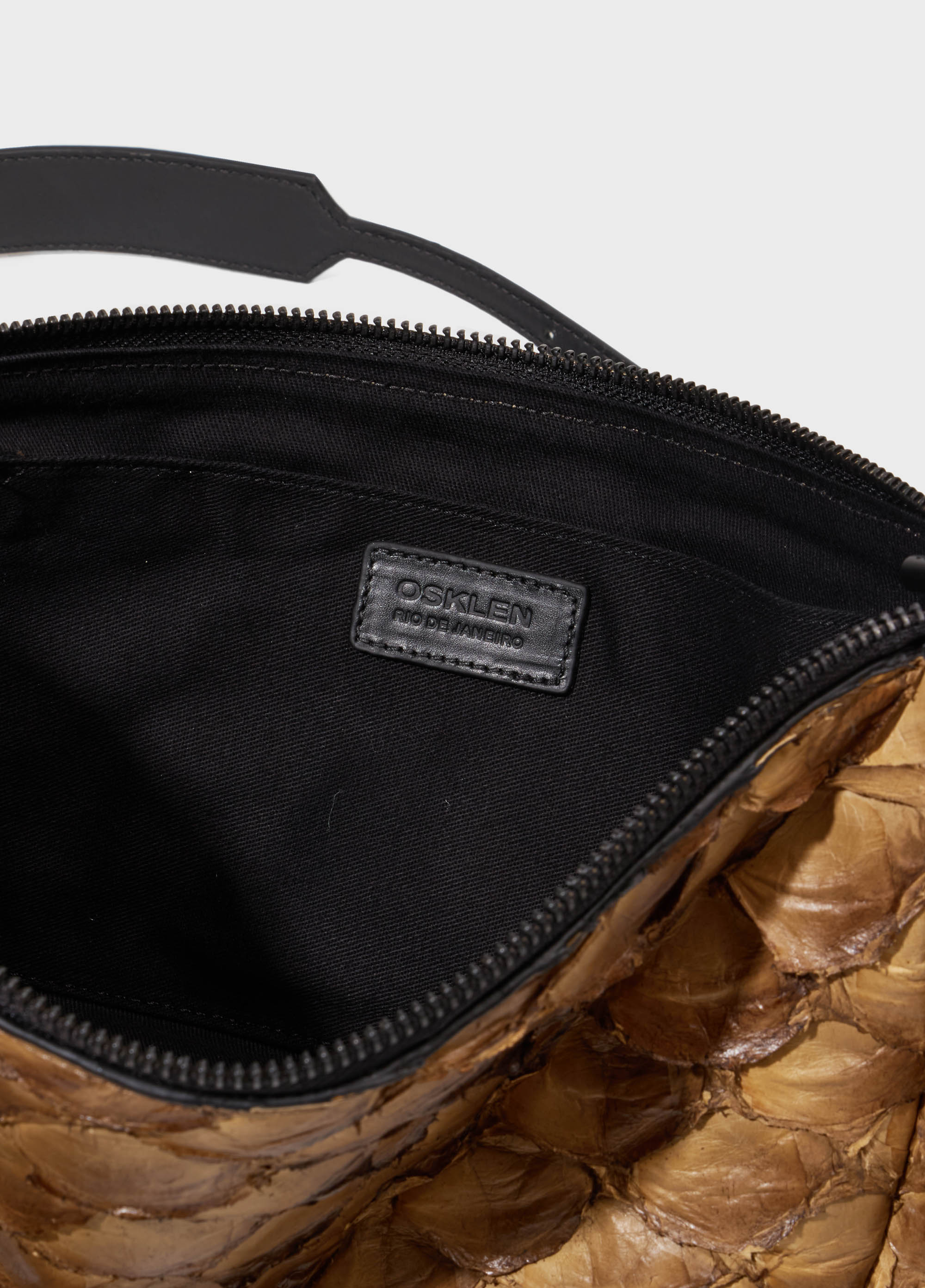 Andiroba mini bag