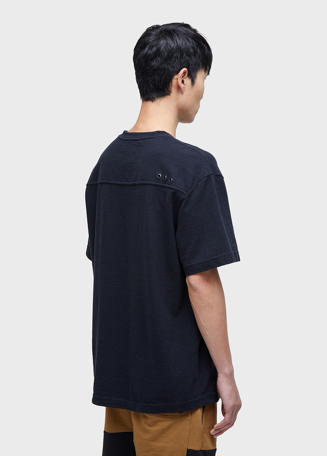 T-shirt over recycled yoke