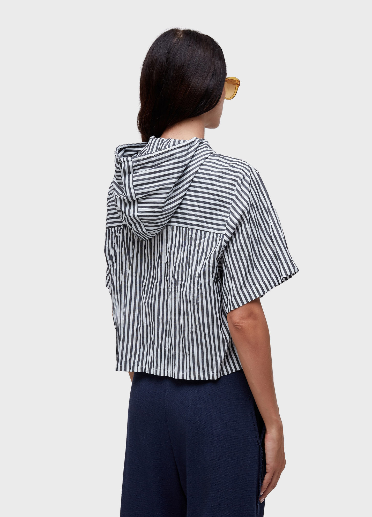 Camisa capuz wrinkle tricoline fio tinto