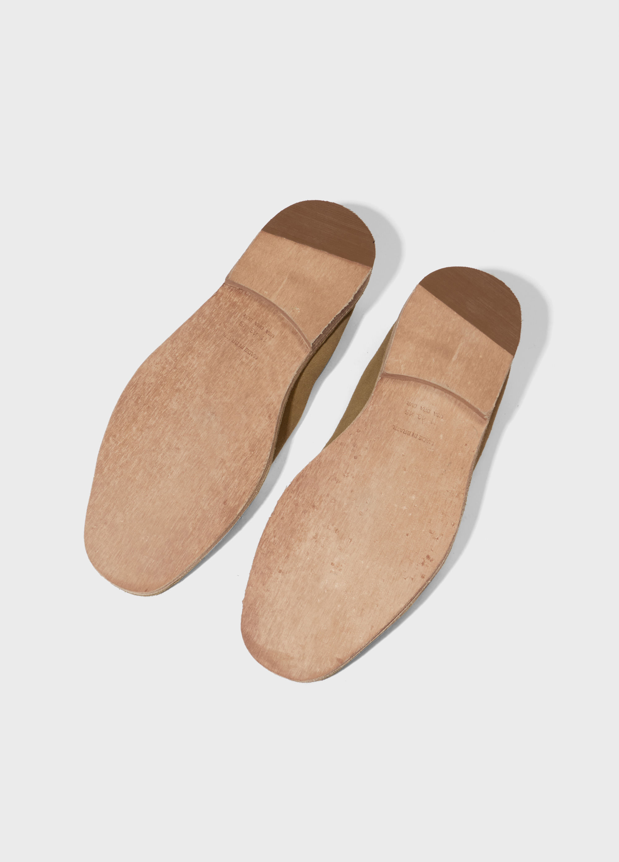 Sapato oxford camurça