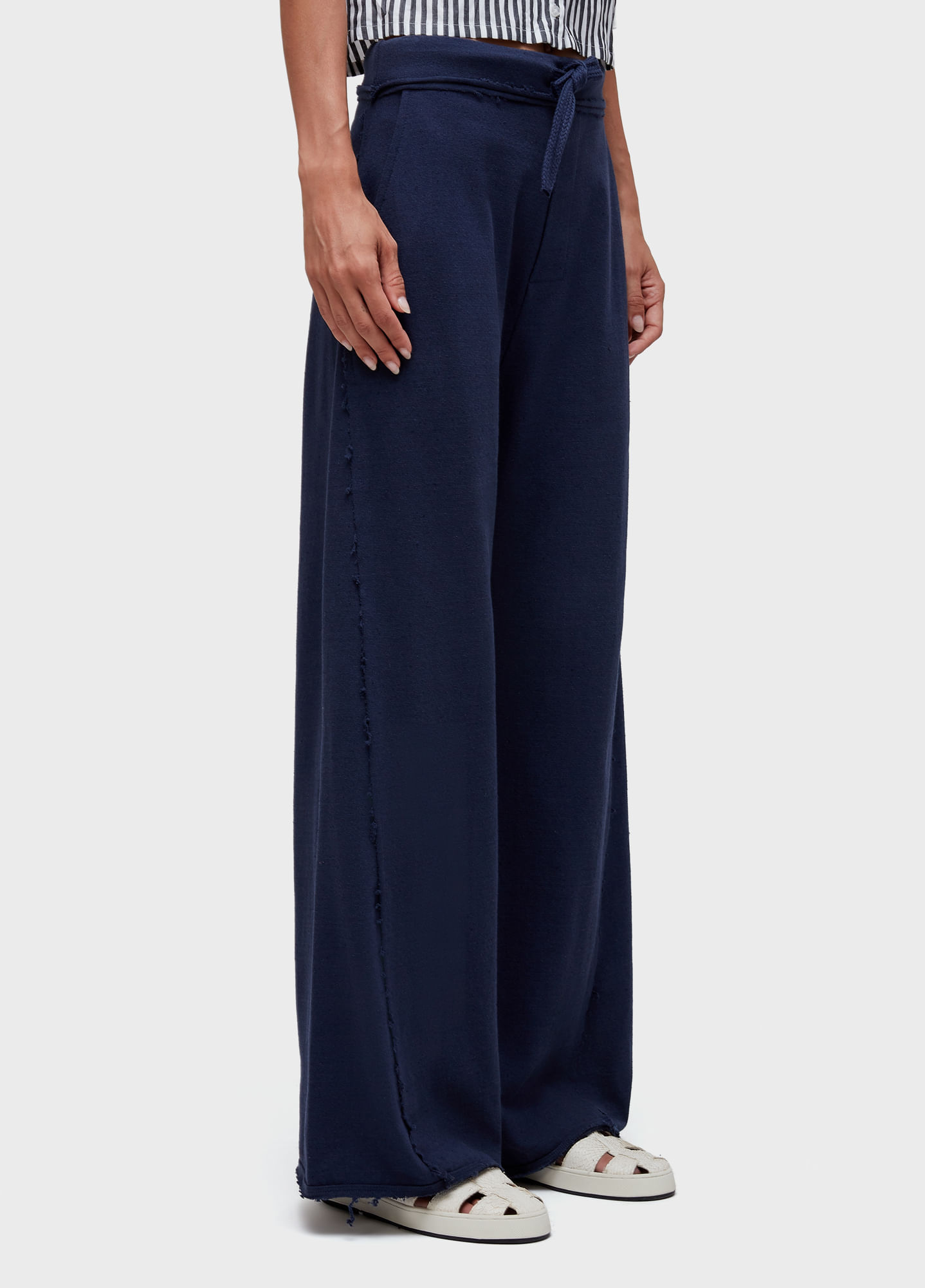 Calça rustica desfiada