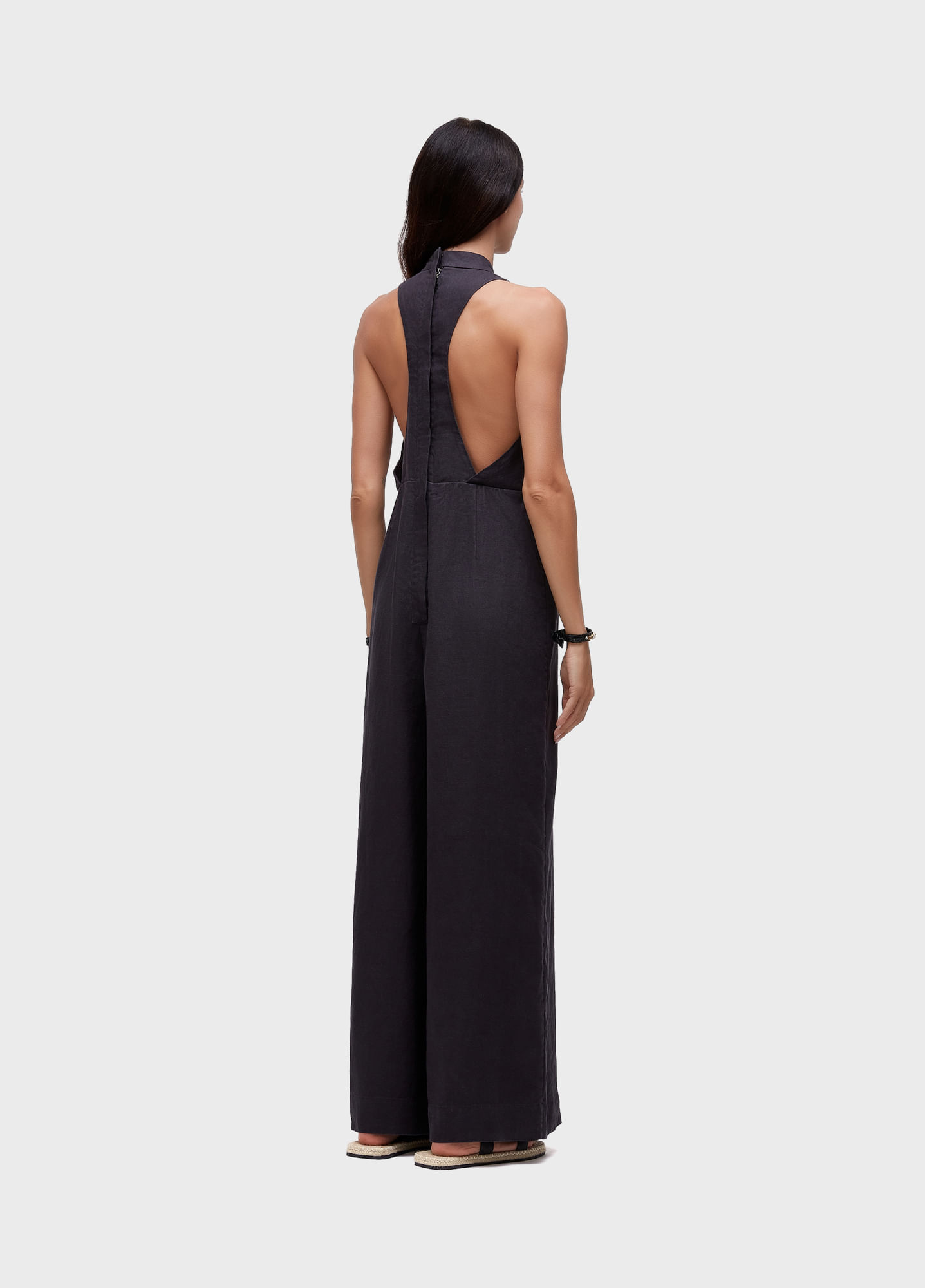 Macacão sleeveless smoking vies