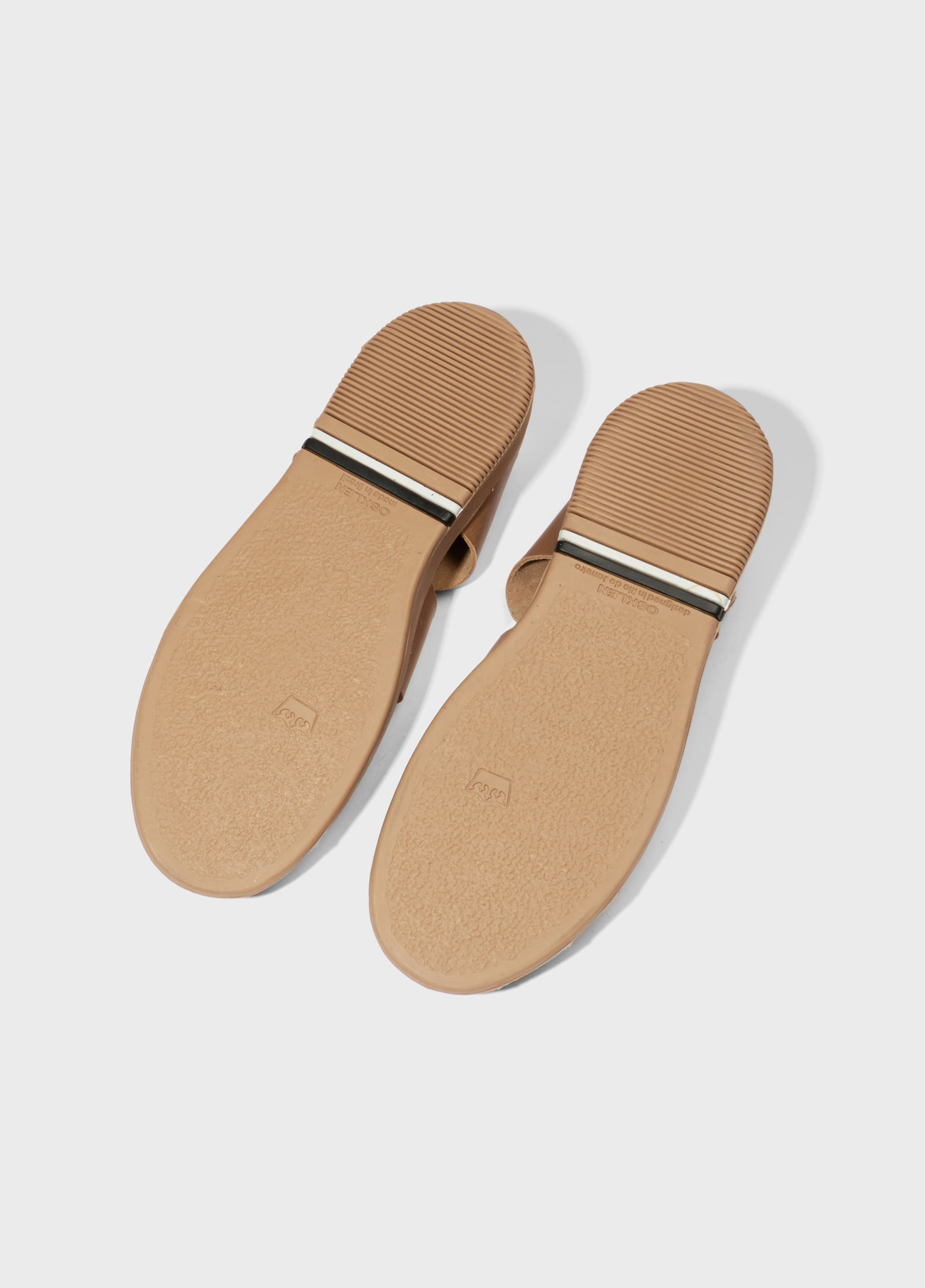 Sandália soho resort monochromatic