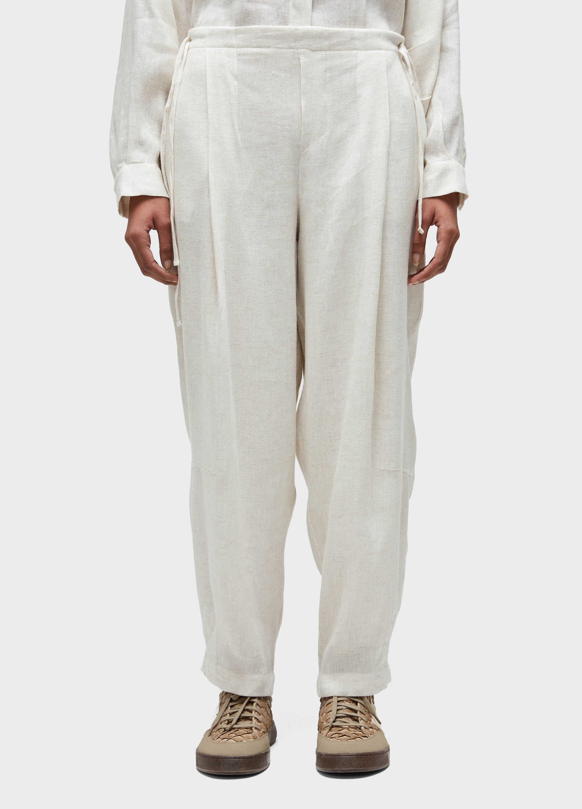 Calça regulagem linho reciclado