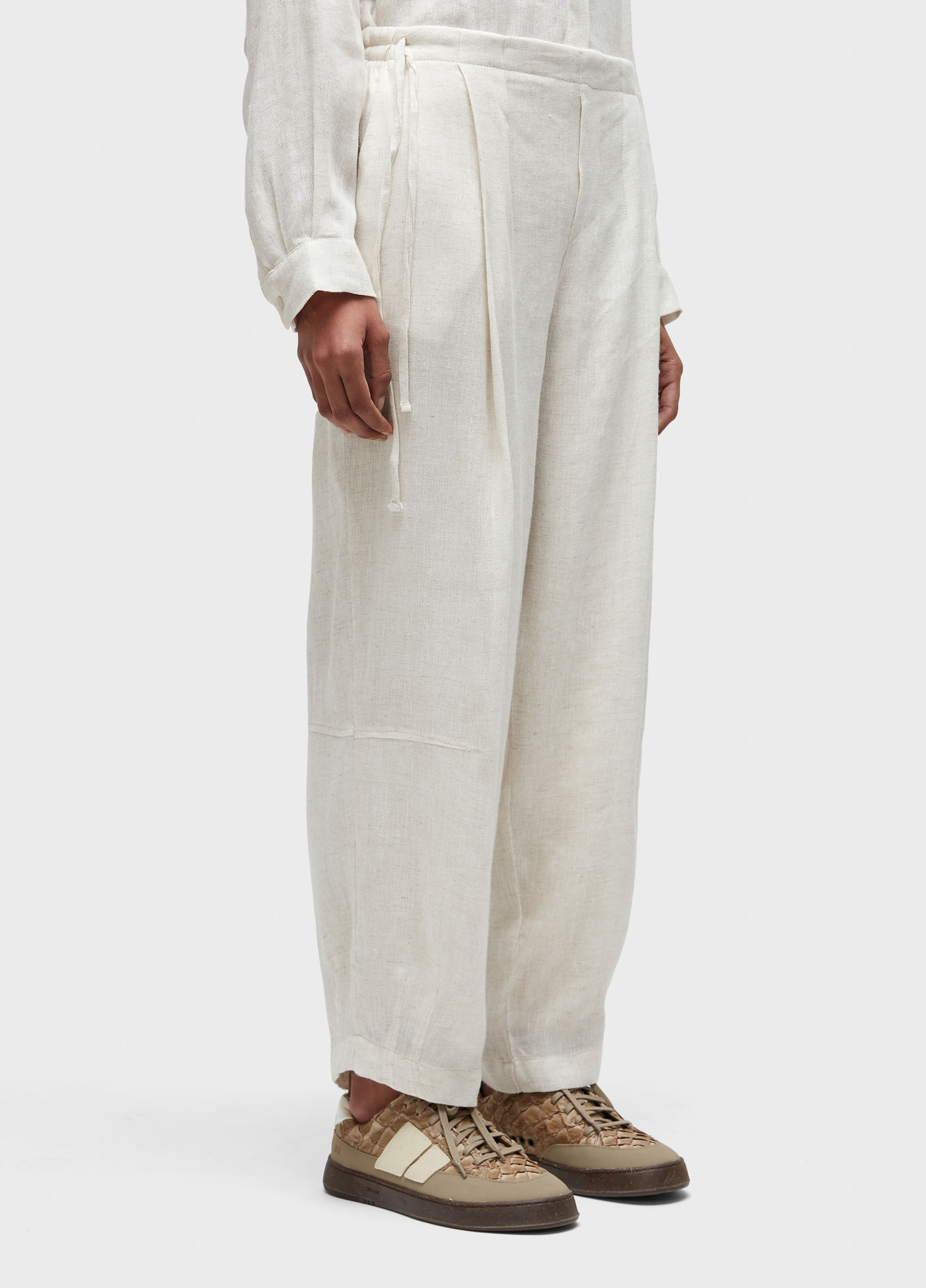 Calça regulagem linho reciclado