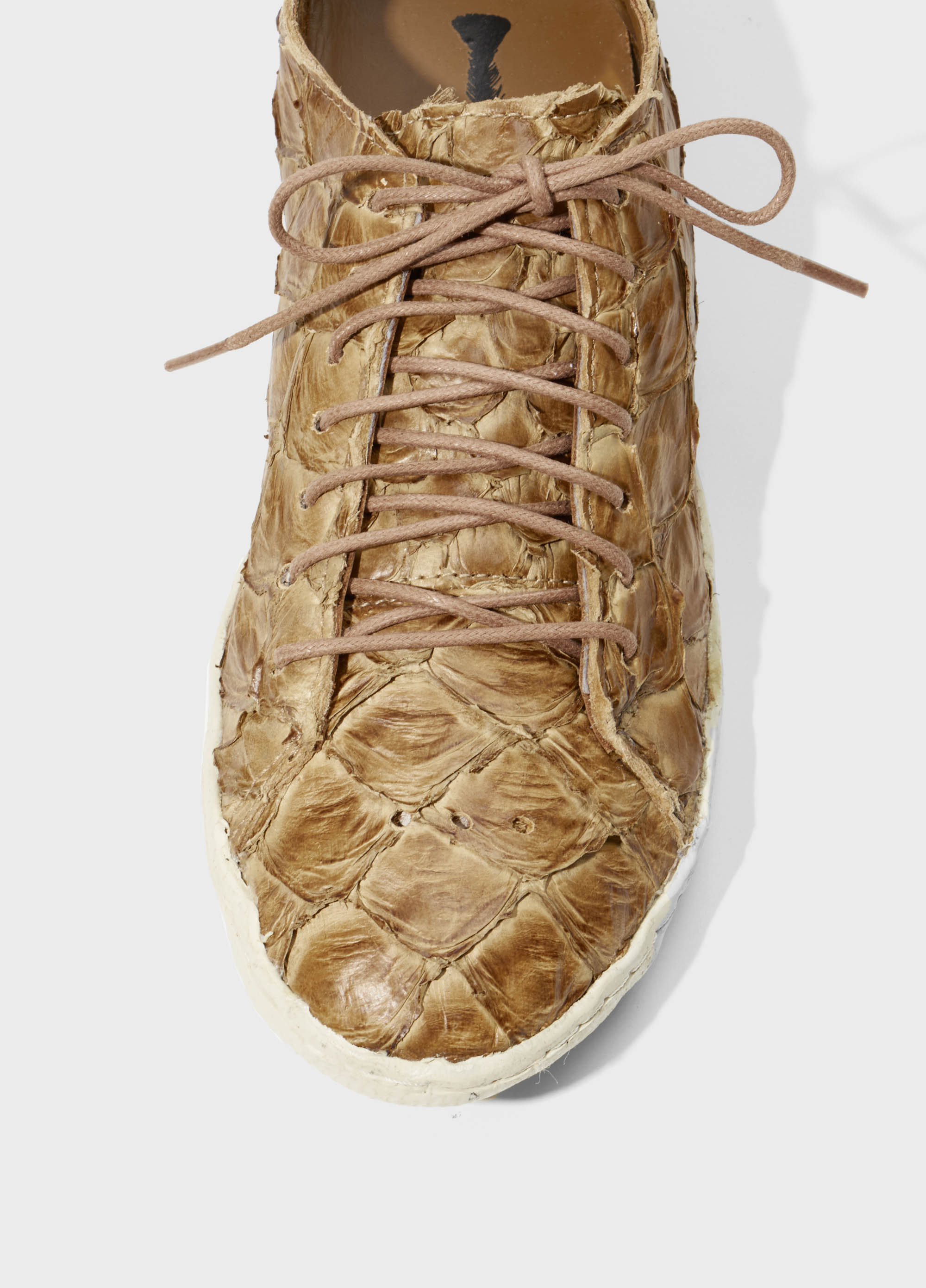 Tênis handmade pirarucu