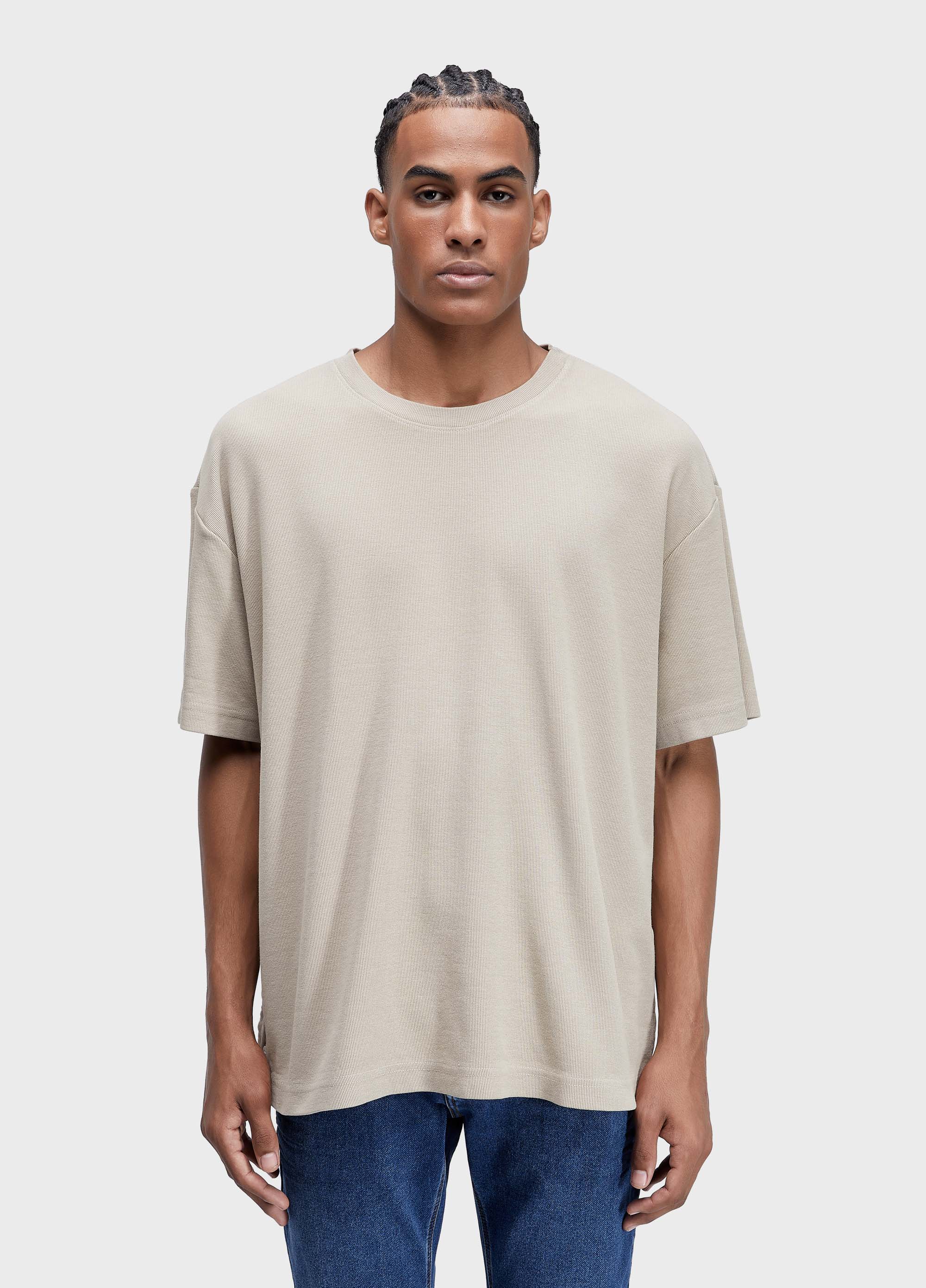 T-shirt over sideline