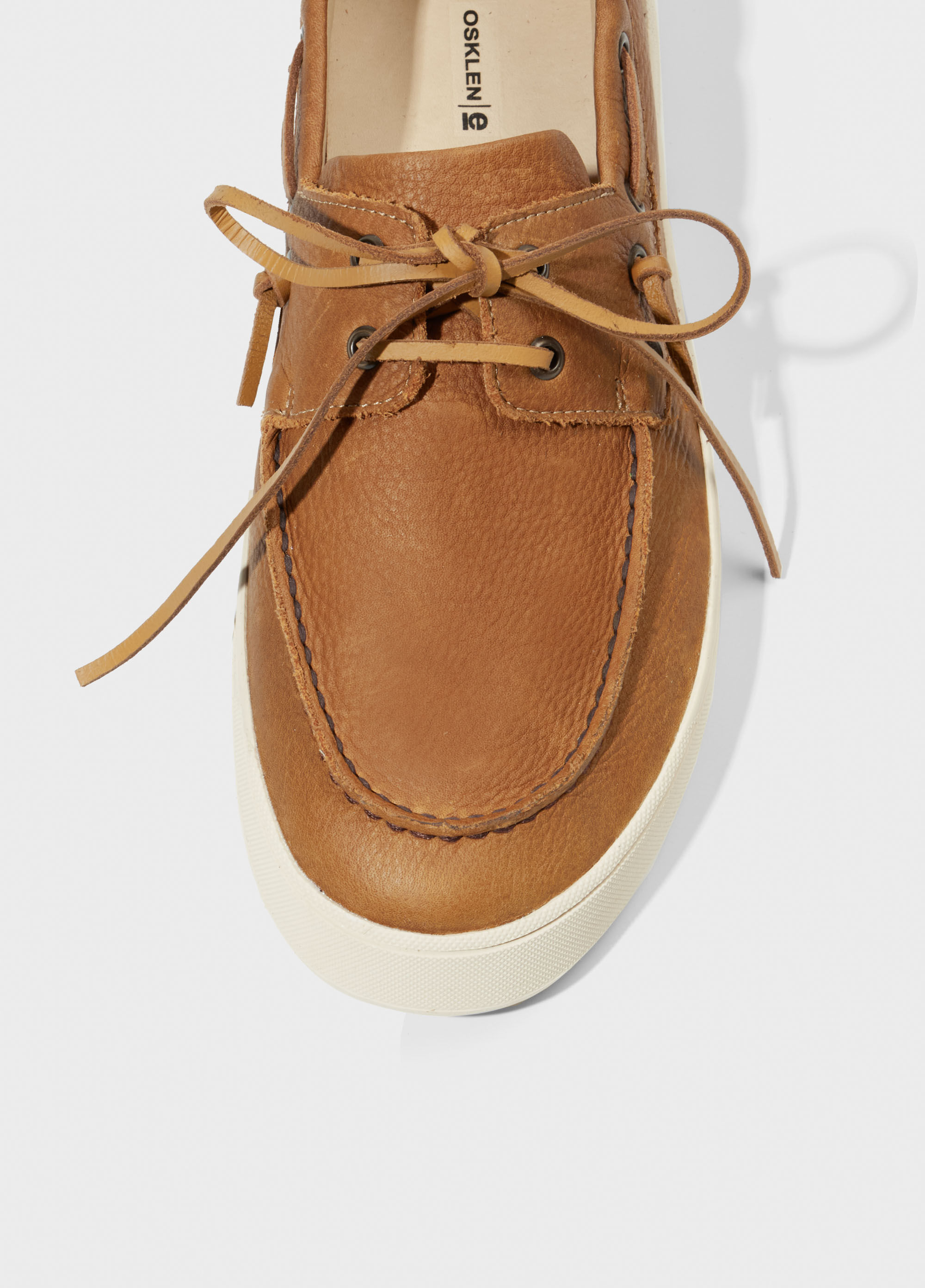 Tênis soho dockside couro graxo