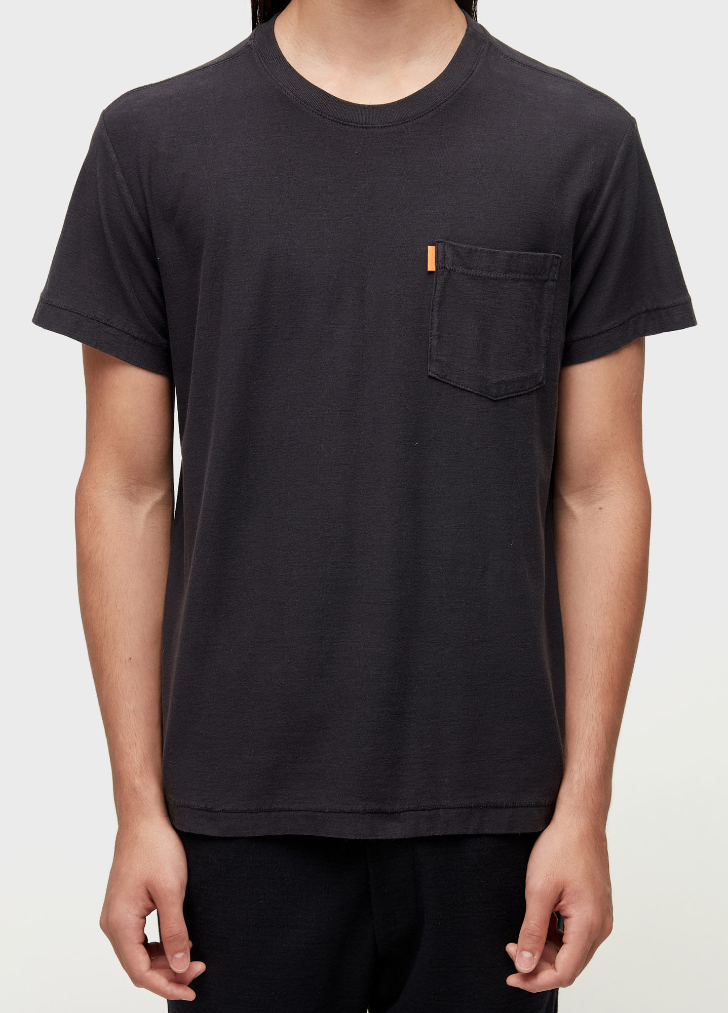 T-shirt washed pocket spot