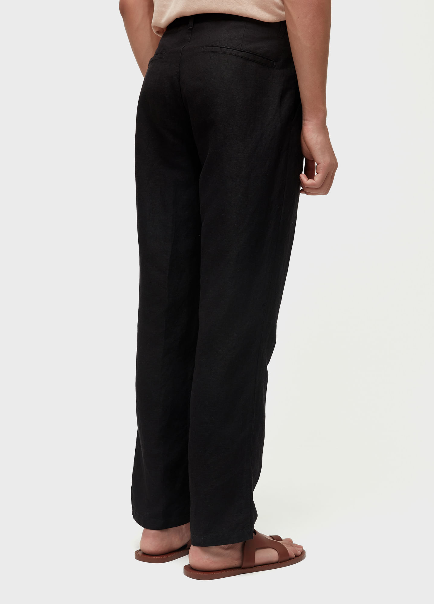 Calça alfaiataria fluid linen