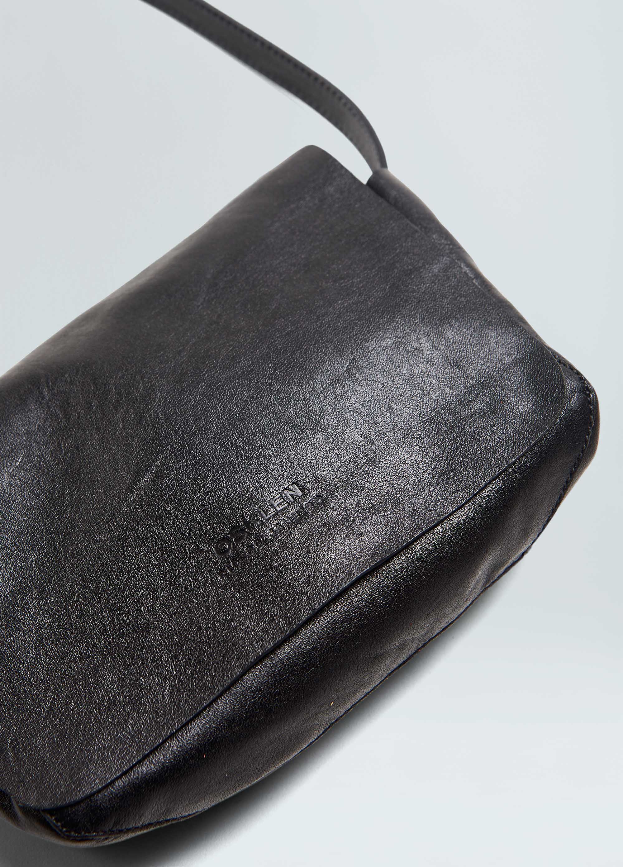 Mini leather crossbody e-basics