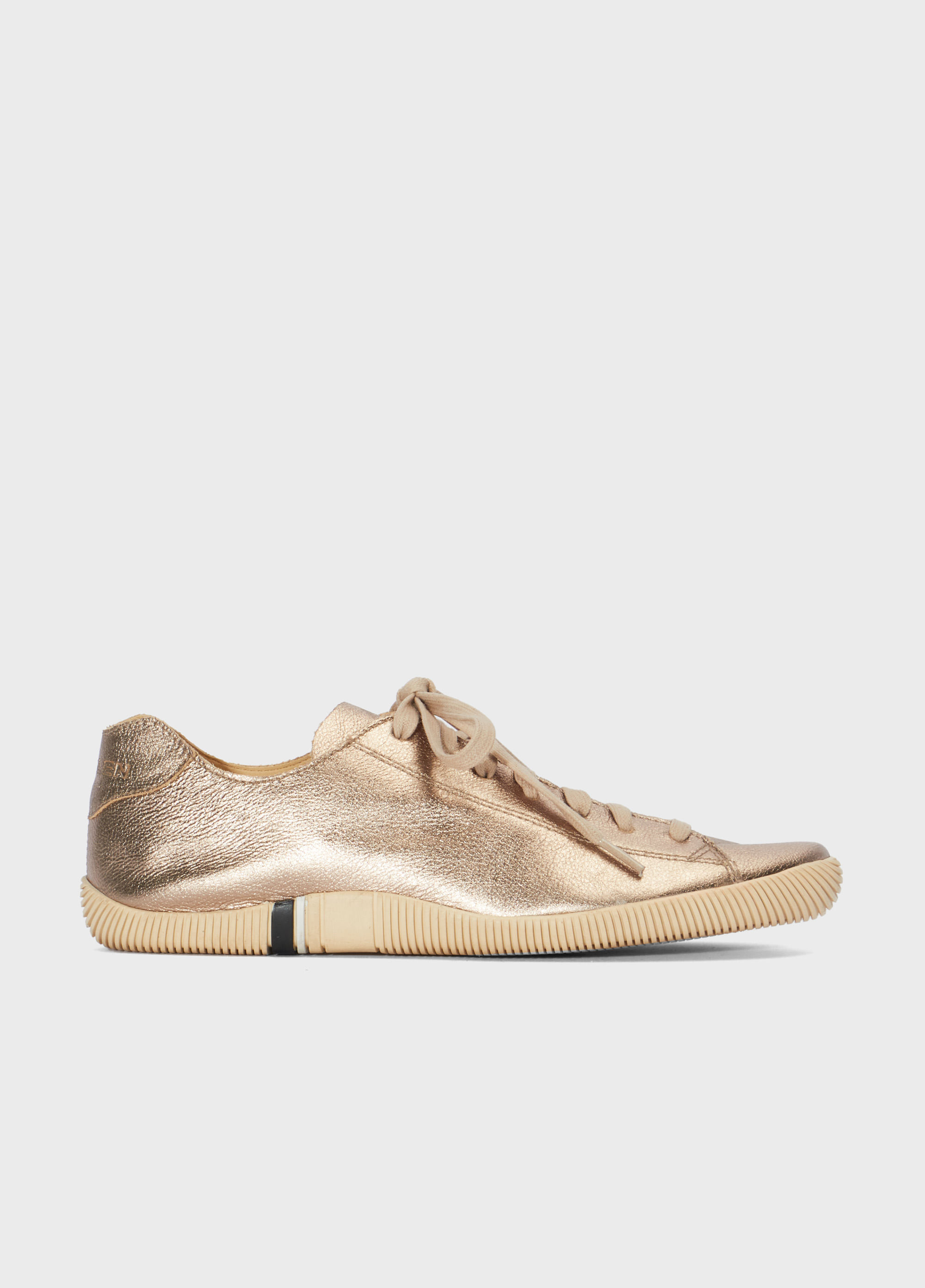 Tênis arpoador soft metallic