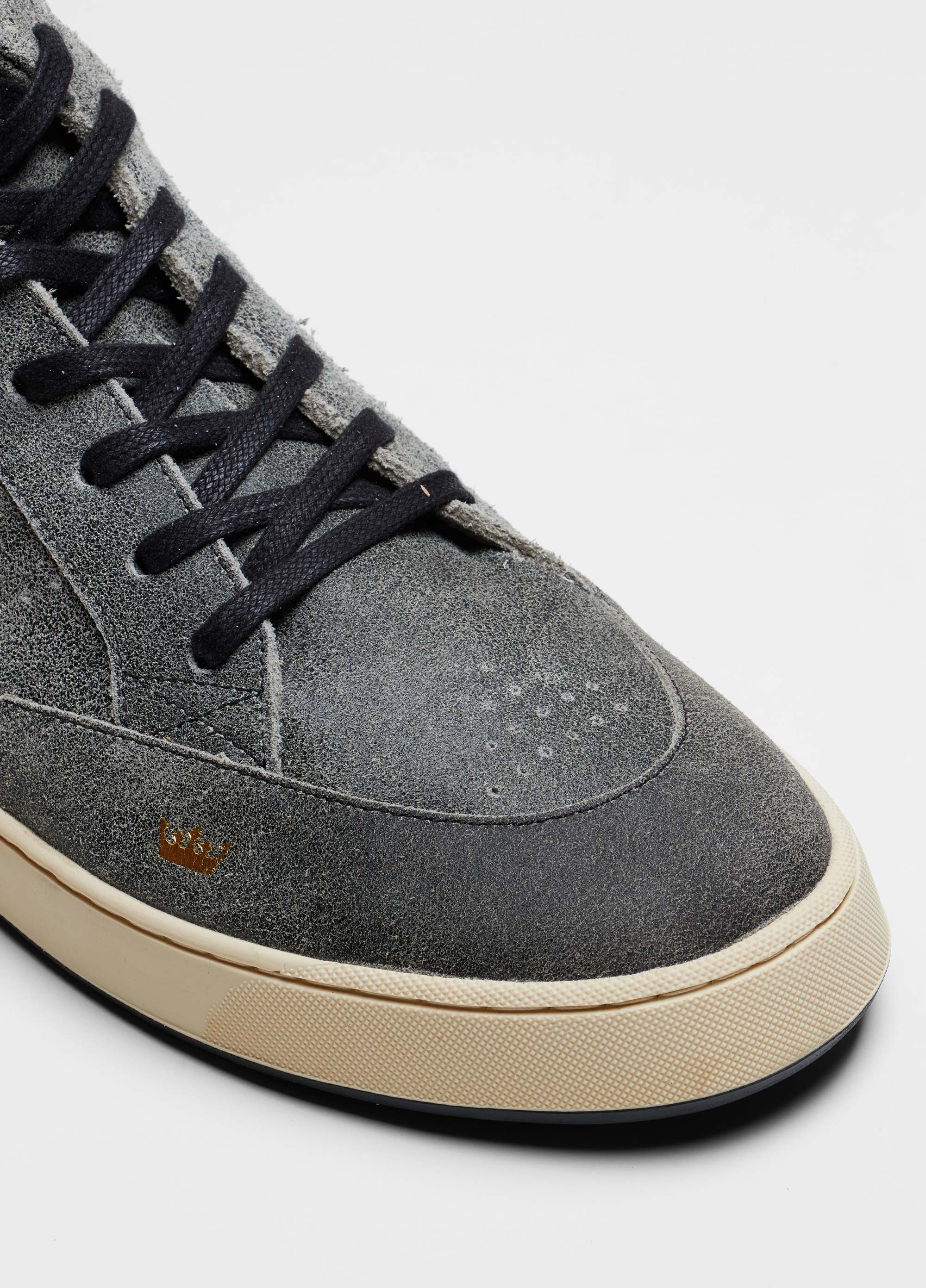 Tênis soho couro gasto cano alto