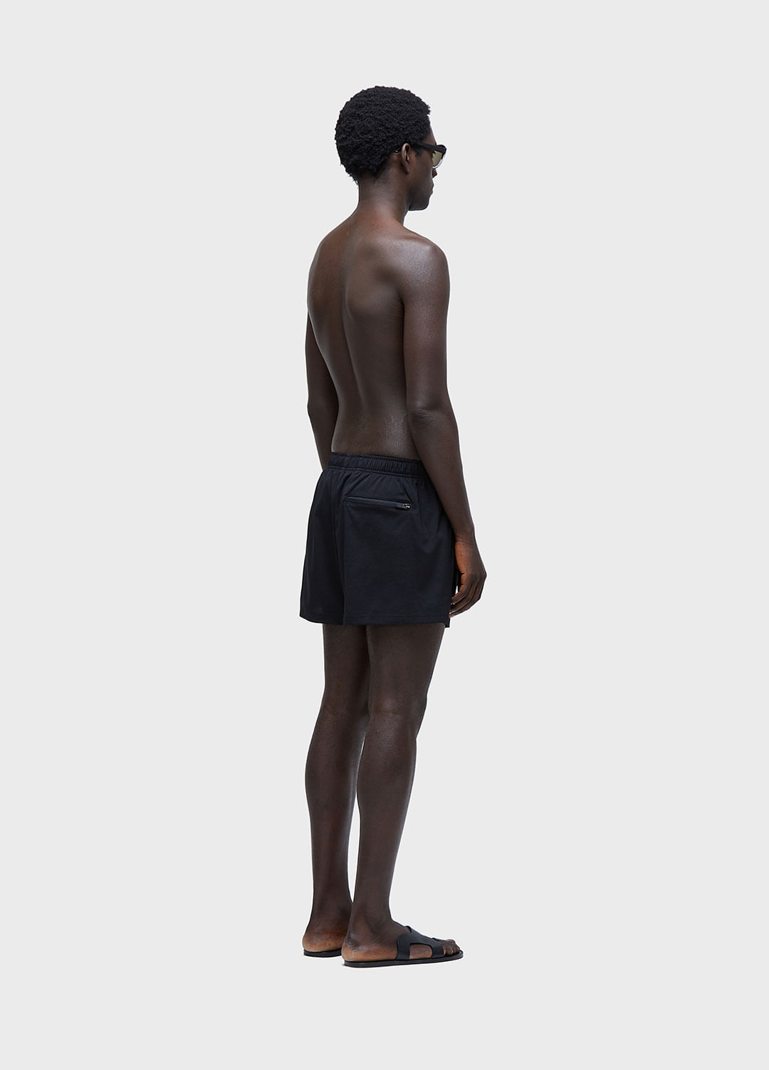 Short resort travessia
