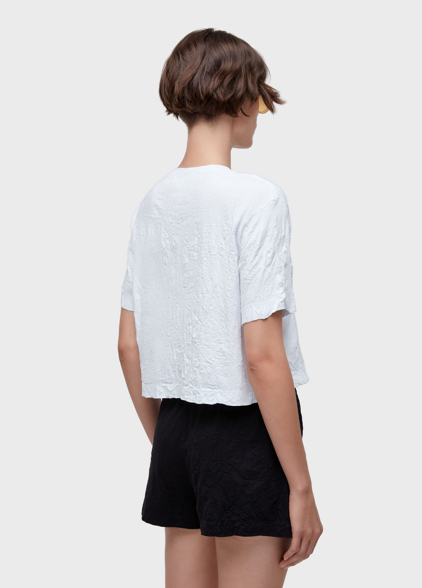 T-shirt cropped wrinkle