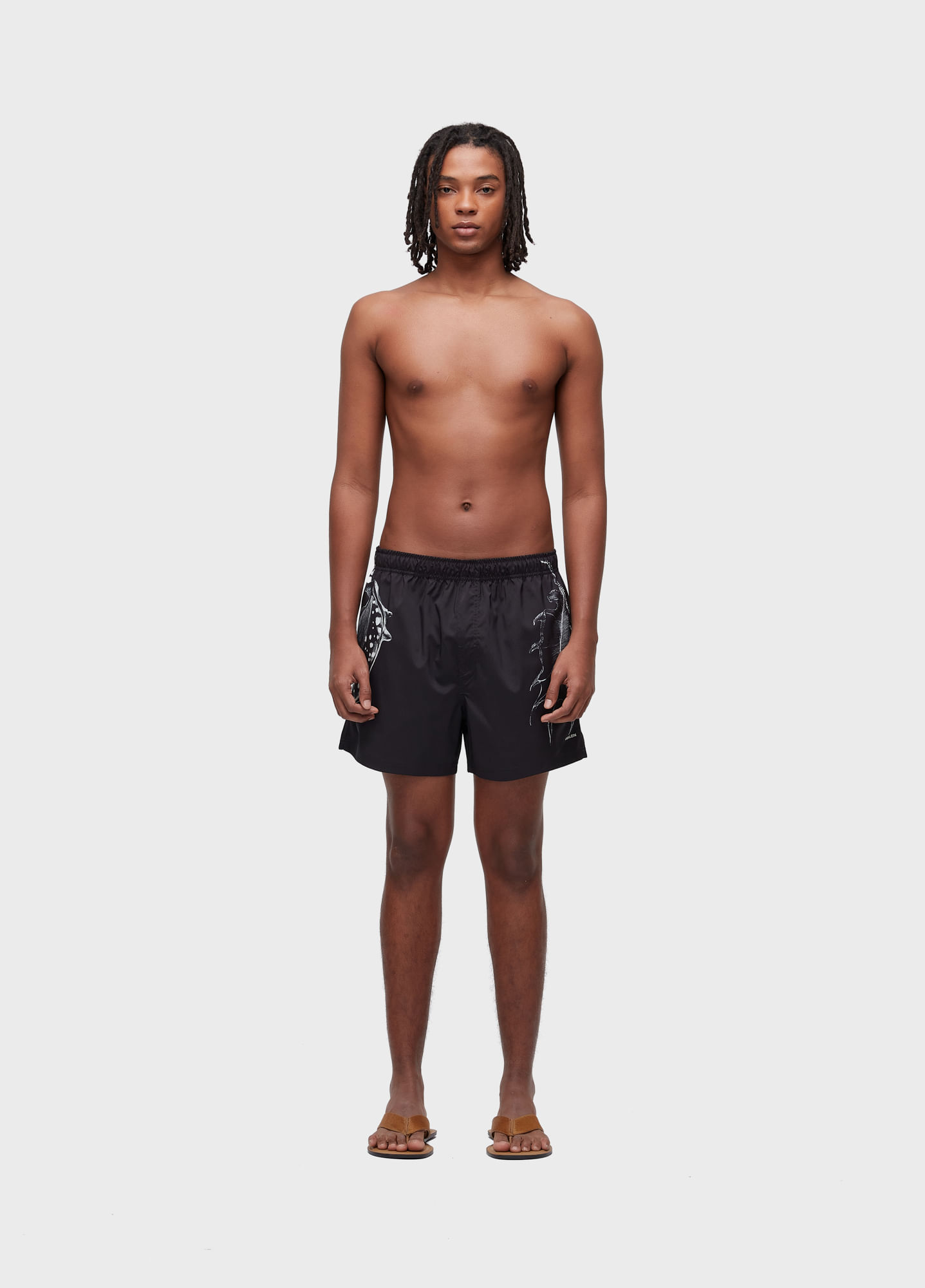 Beach short dark shell