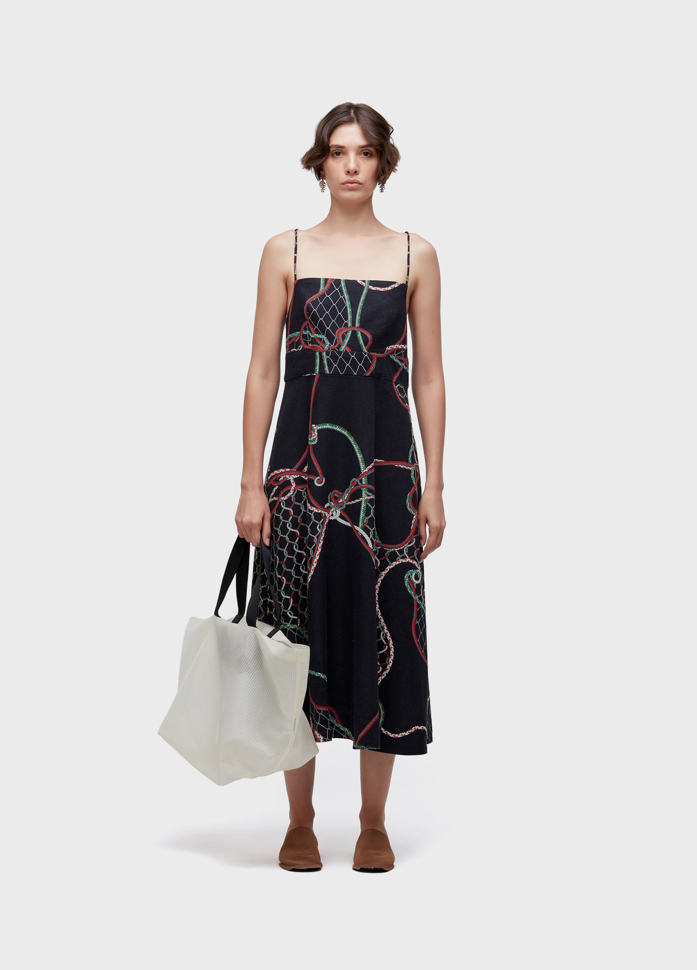 Vestido alças nos