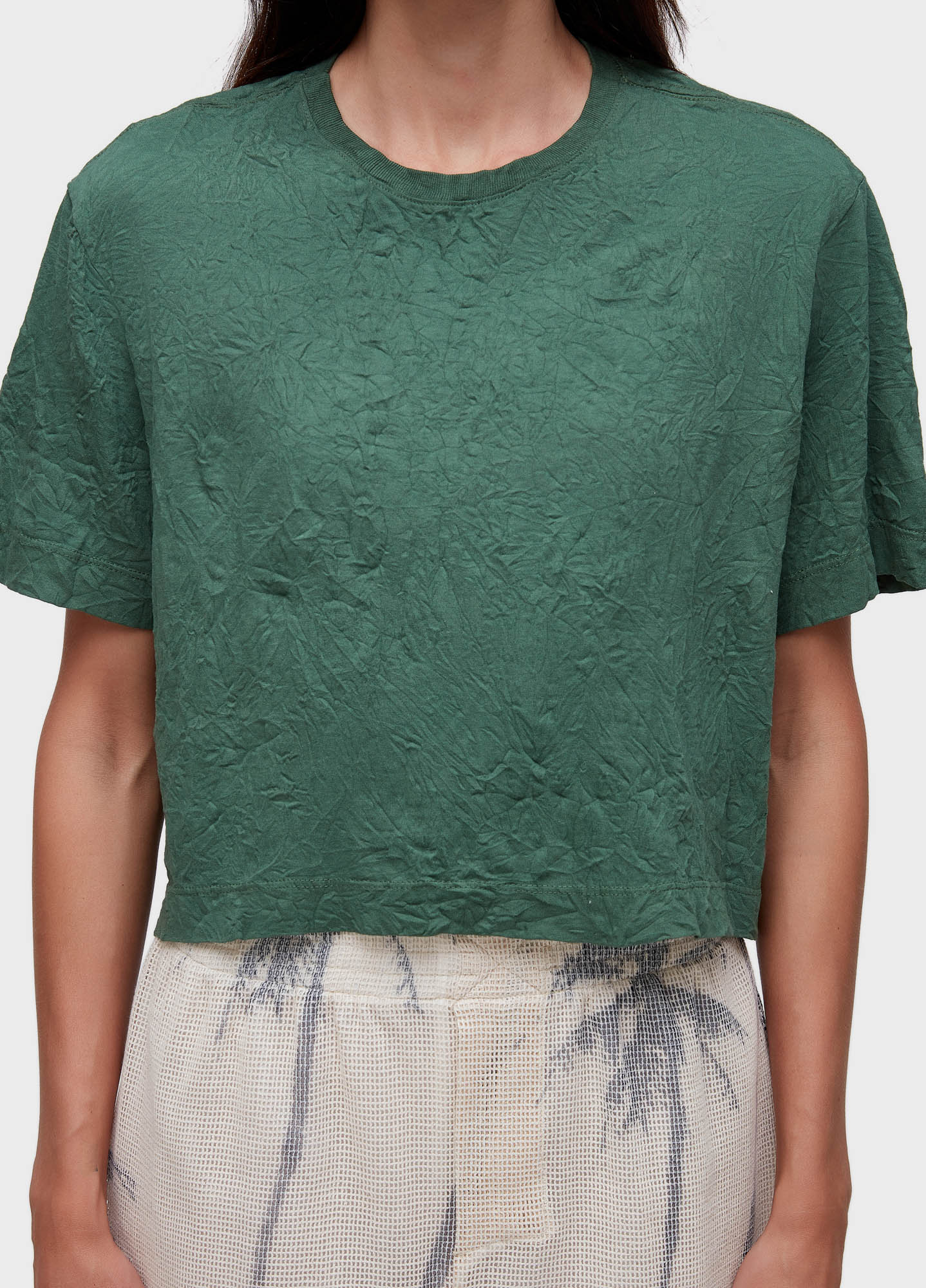 T-shirt cropped wrinkle