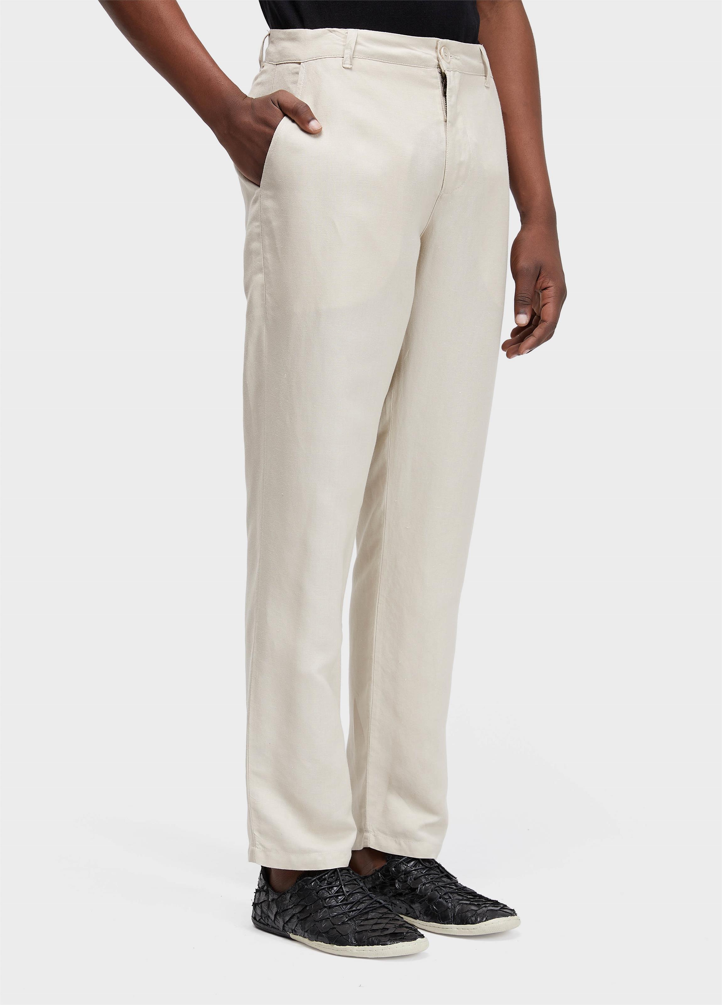 Calça alfaiataria fluid linen