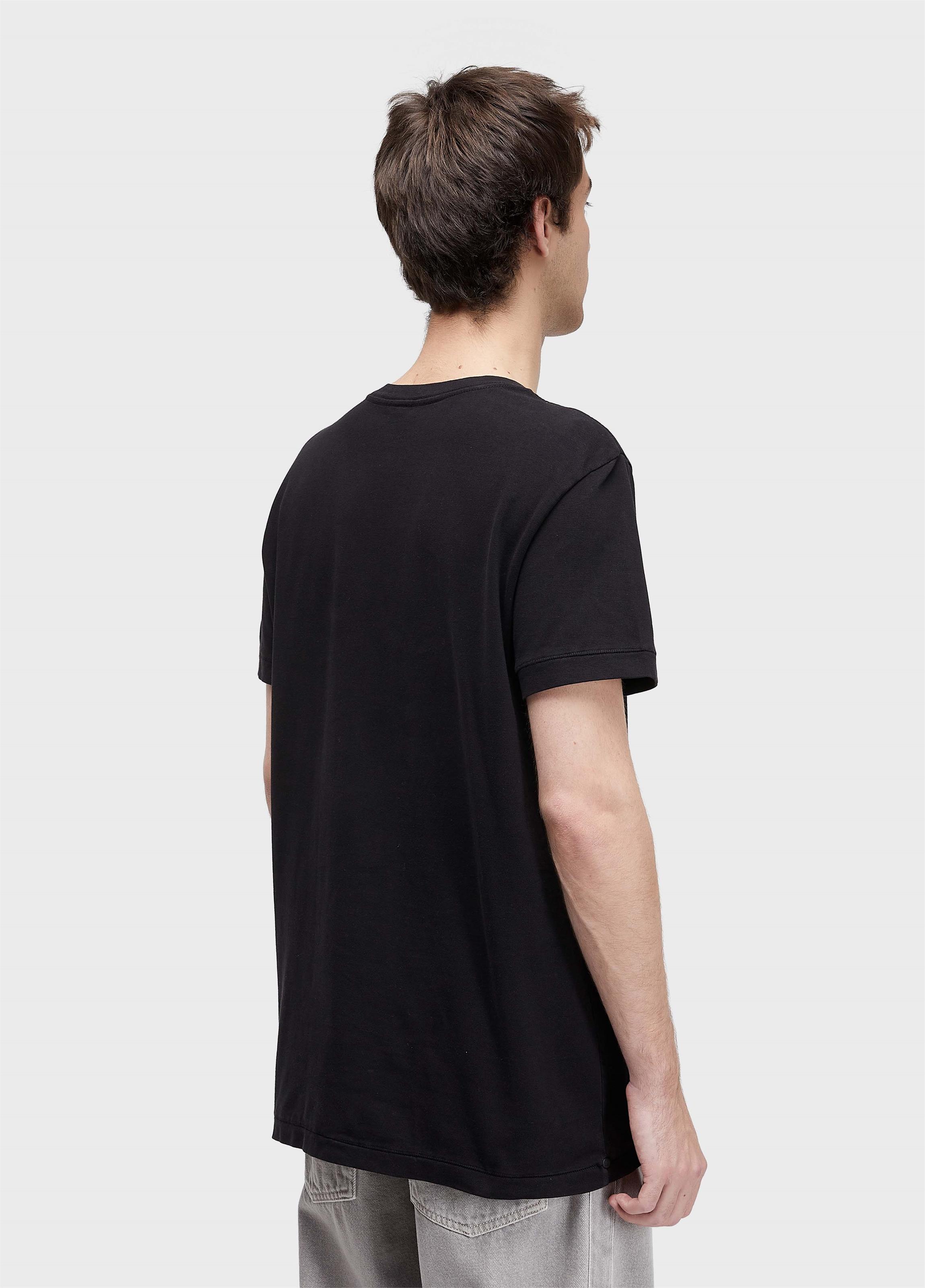 T-shirt pocket made in brazil