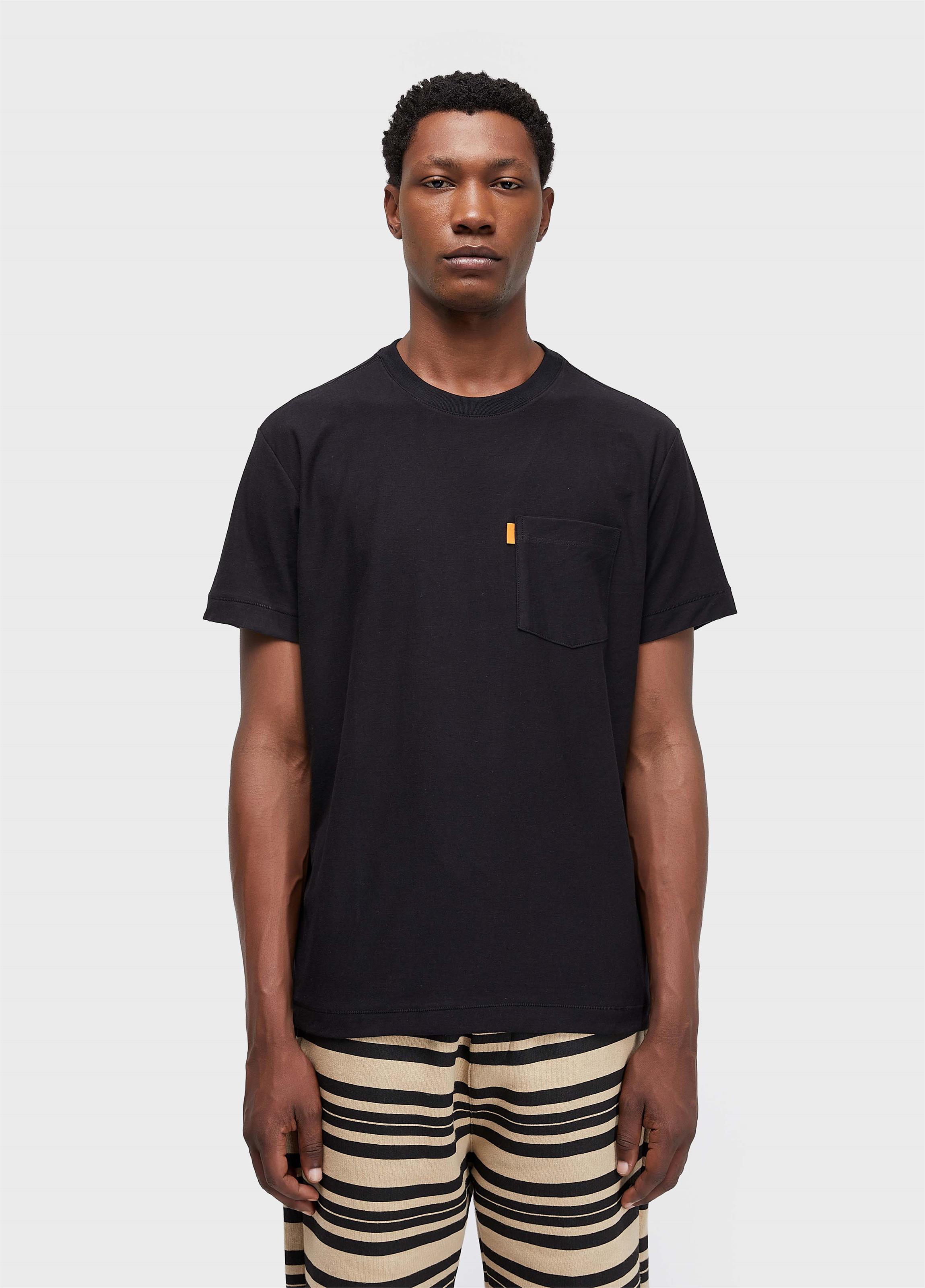 T-shirt washed pocket spot