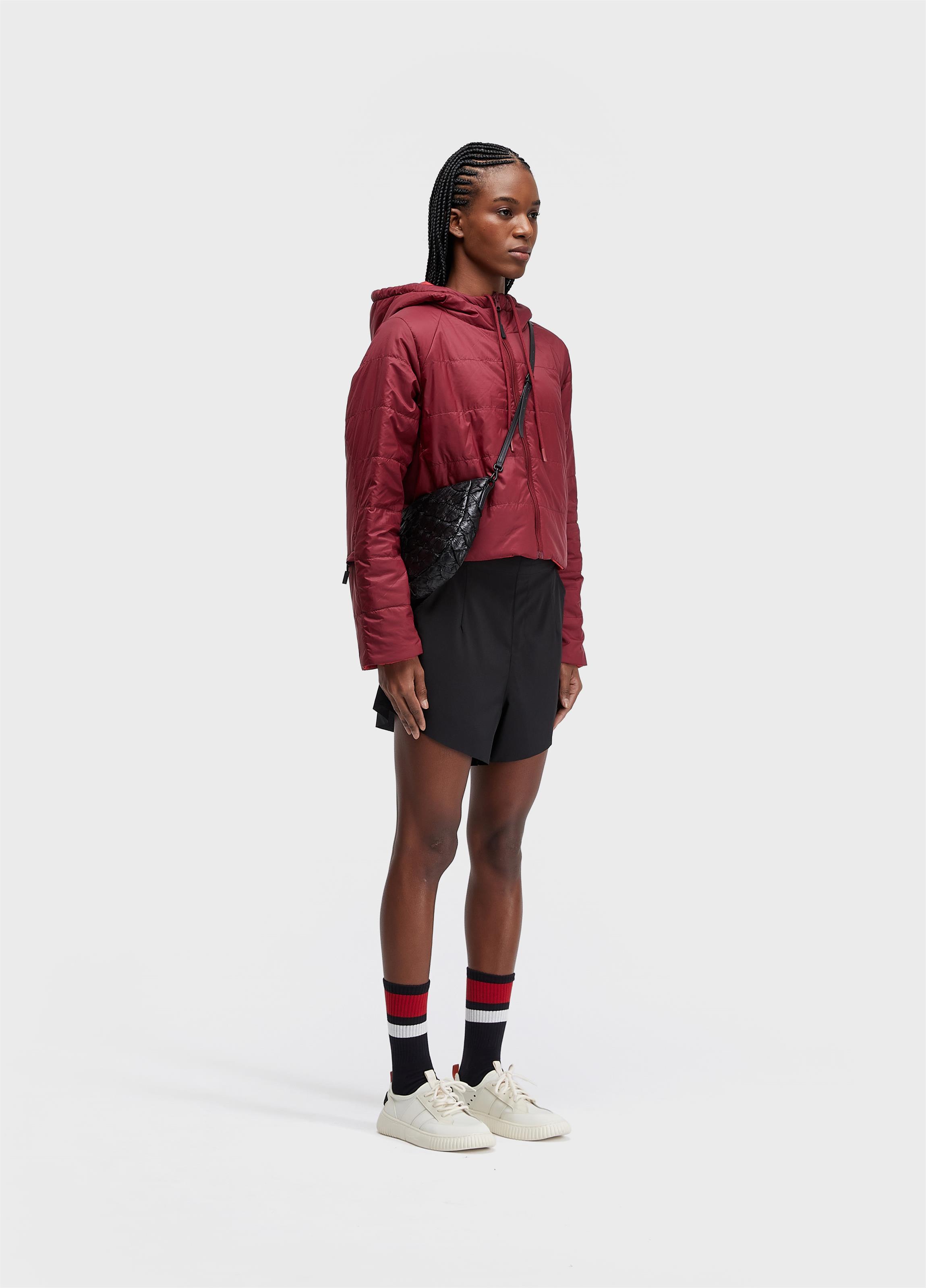 Short superlight