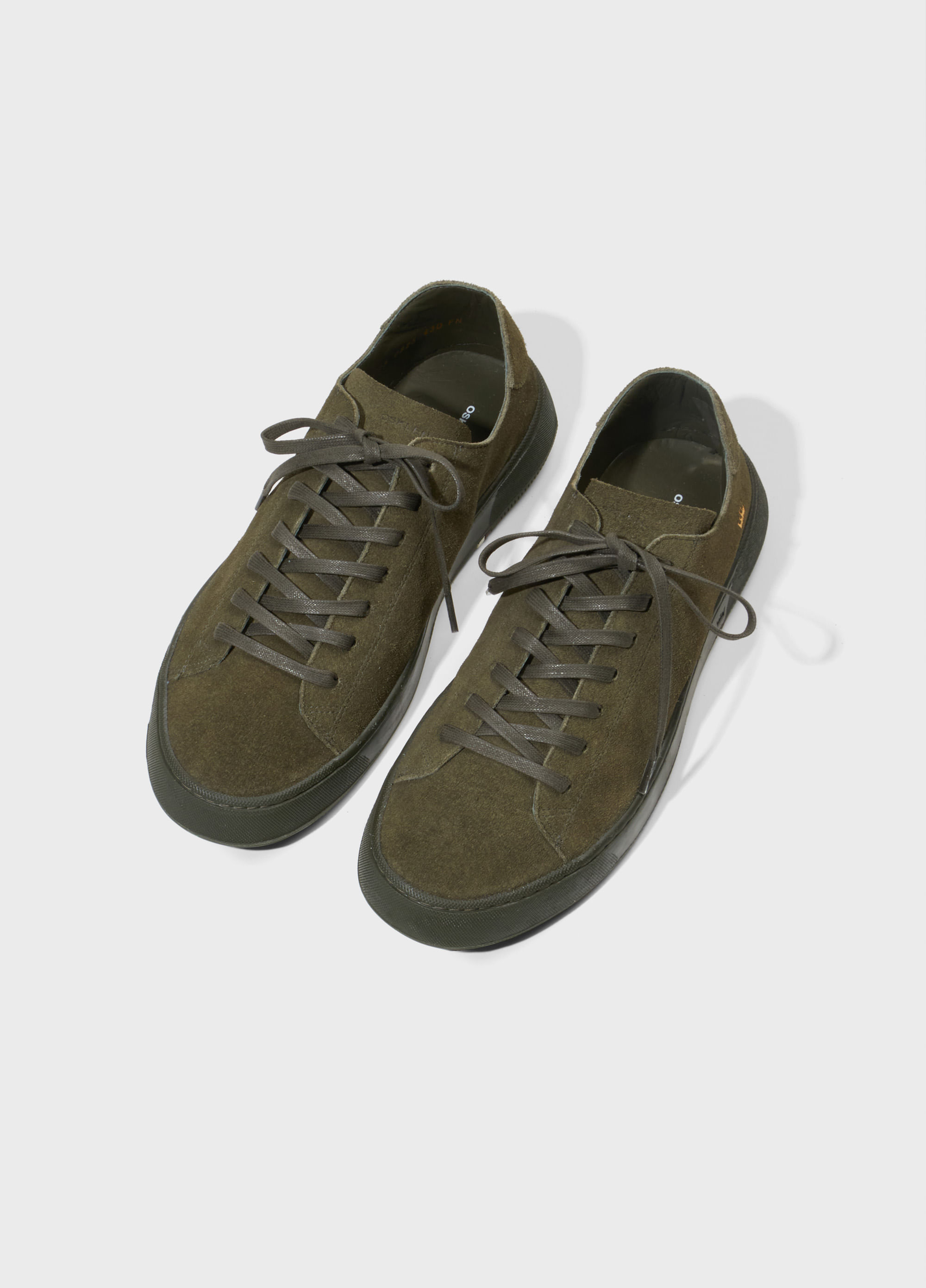 Tênis soho soft camurca