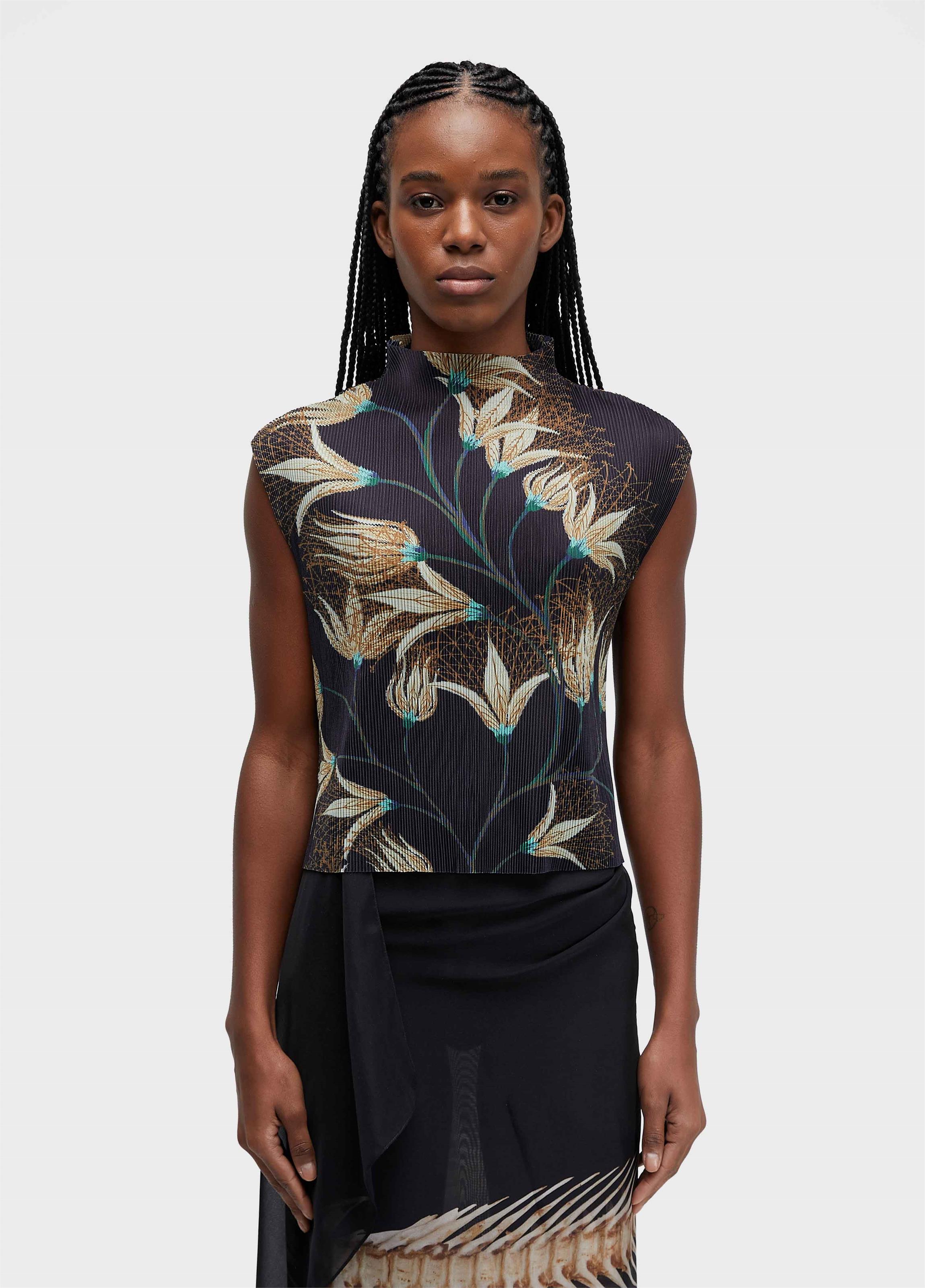 Blusa sleeveless plisse floral trama