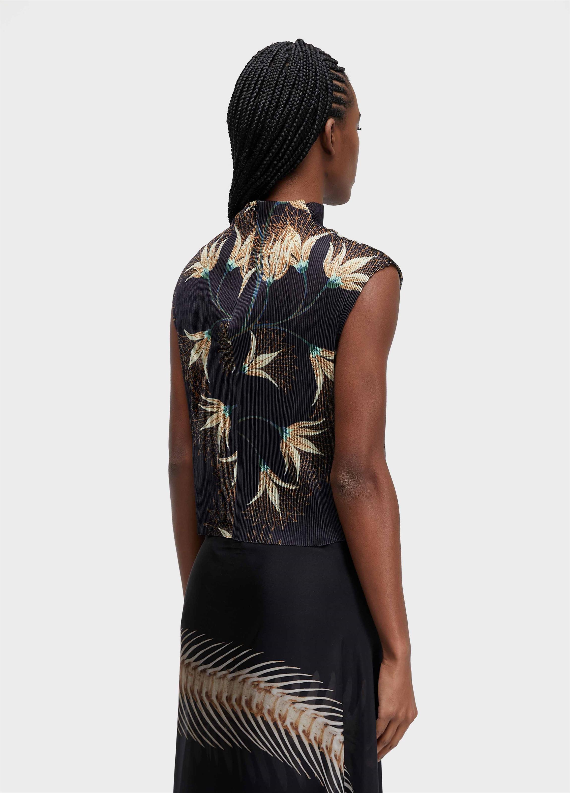 Blusa sleeveless plisse floral trama