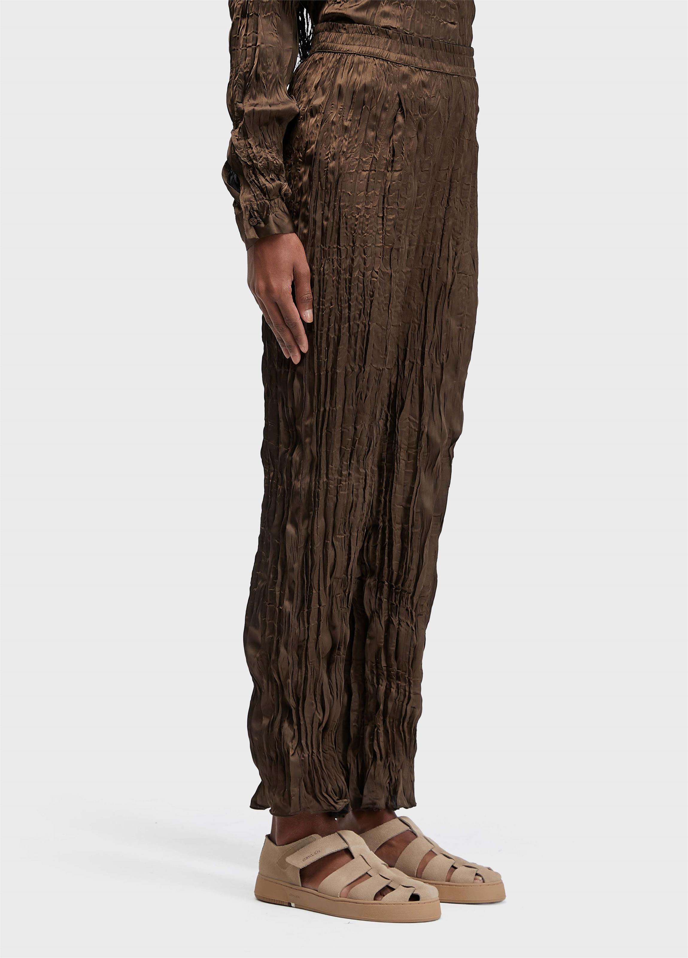 Calça reta wrinkled satin double face