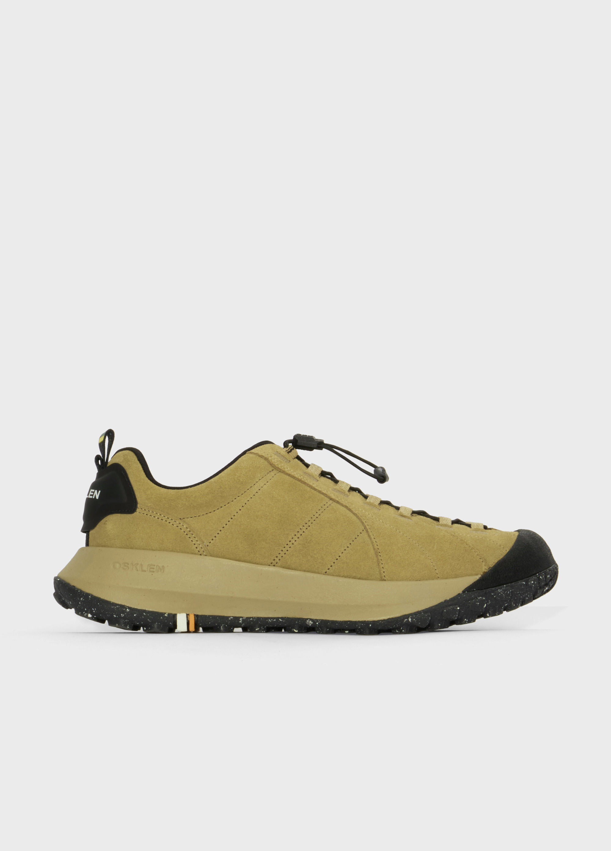 Tênis hiker trkk