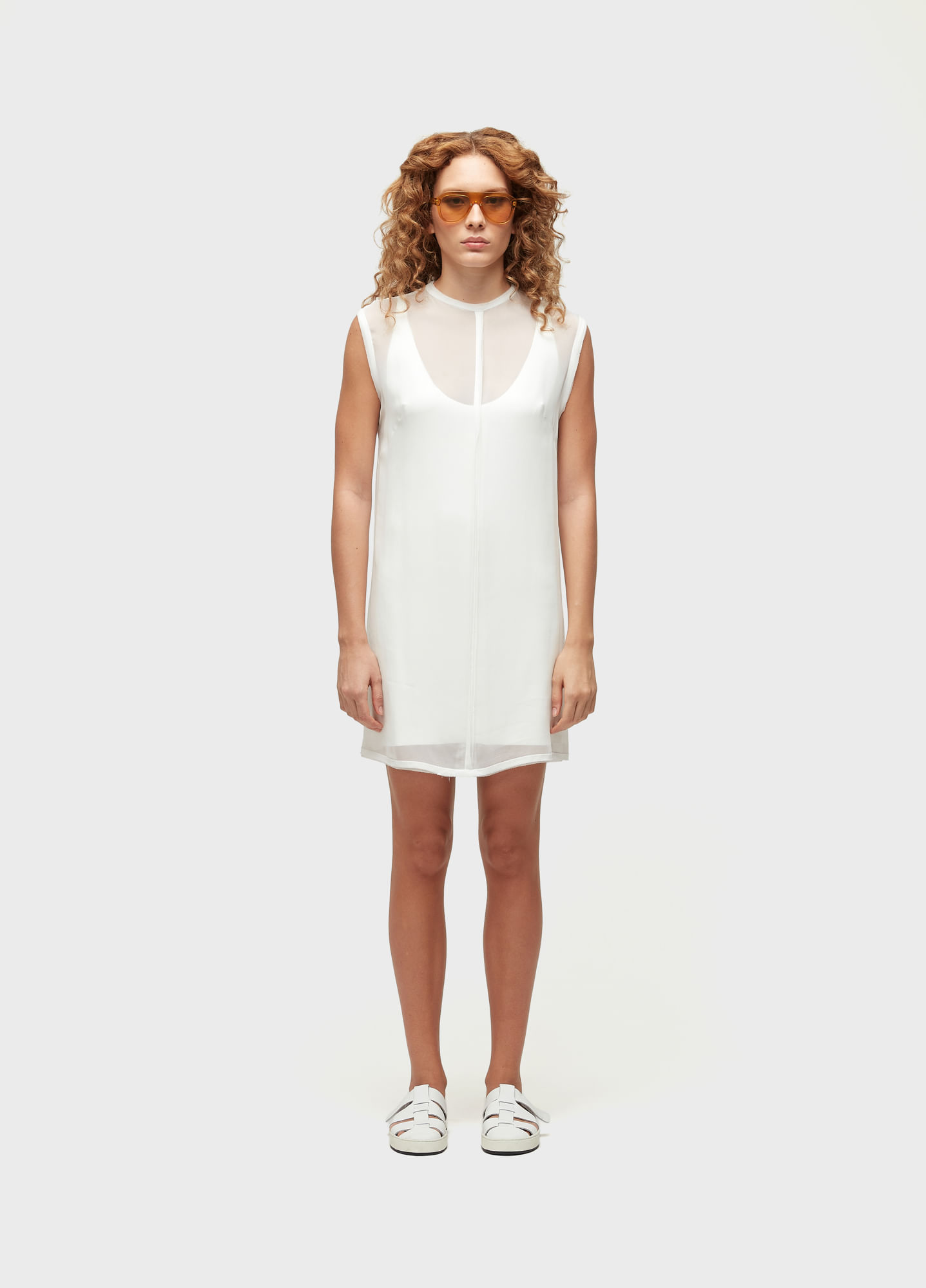 Vestido curto desfiado ggt